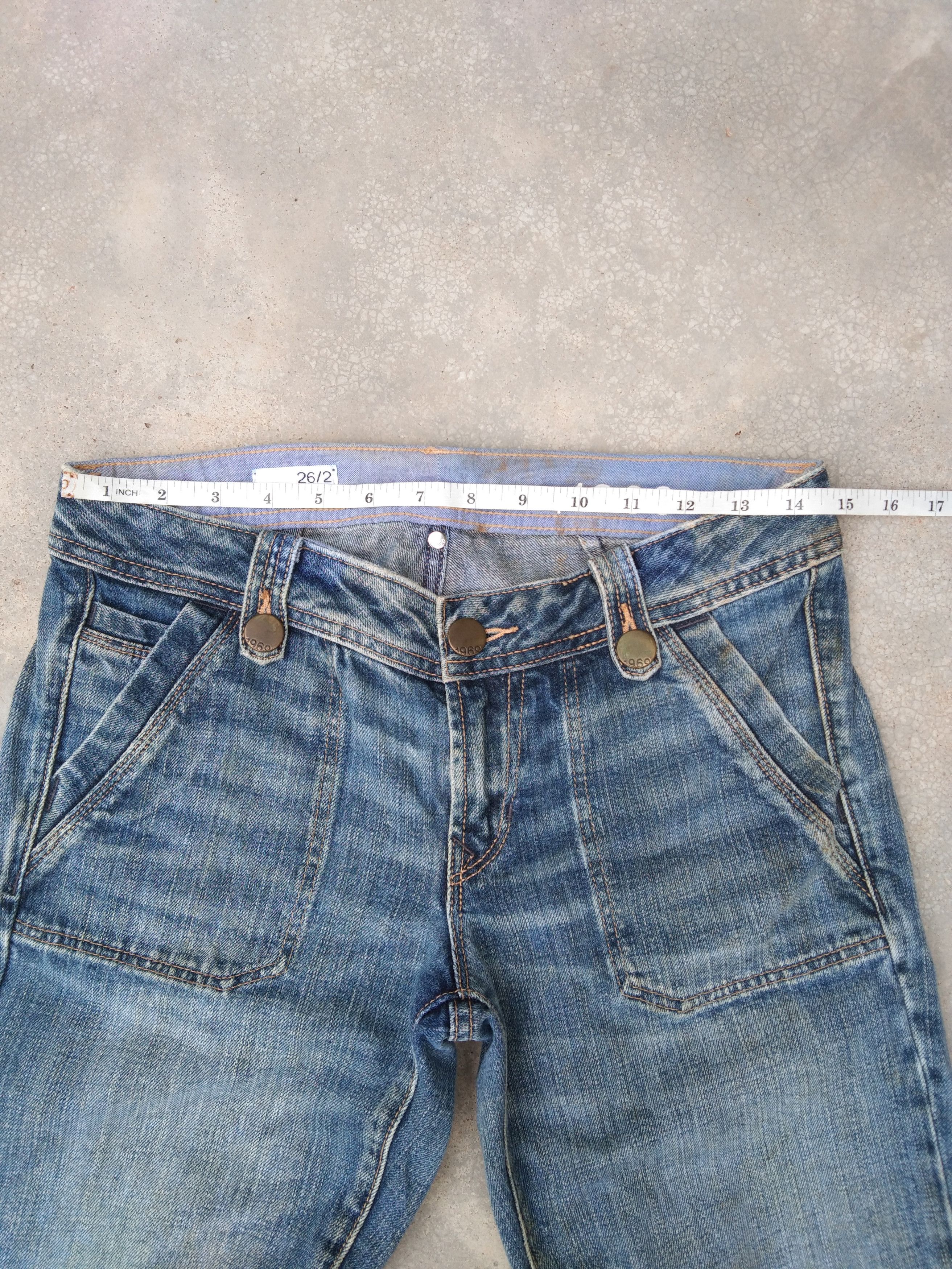 Gap Vintage Gap 1969 Flared Jeans 29x32 Size US 29 - 4 Thumbnail