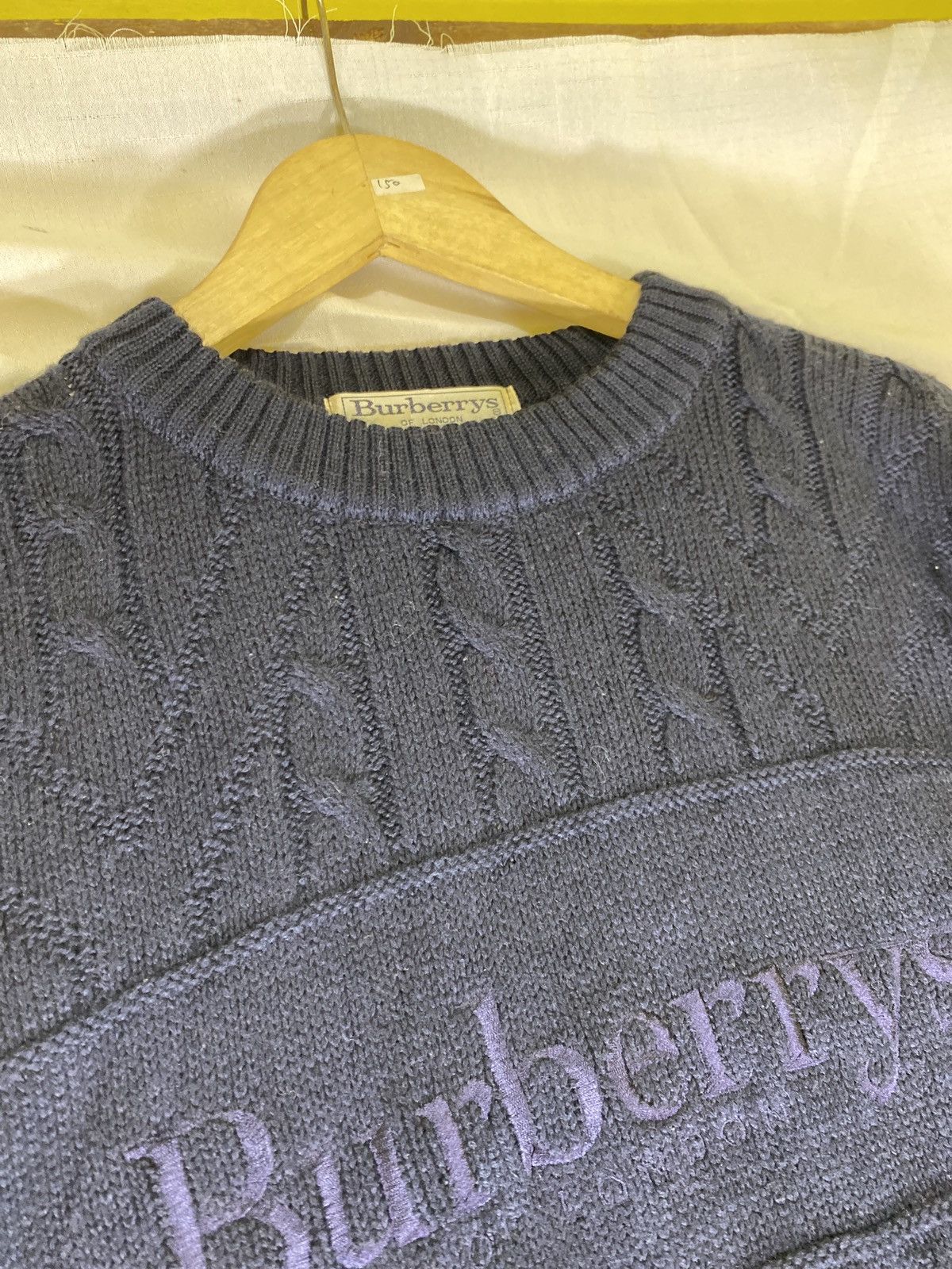 Burberry Prorsum vintage burberry london spellout bordiered cable knit Size US L / EU 52-54 / 3 - 3 Thumbnail