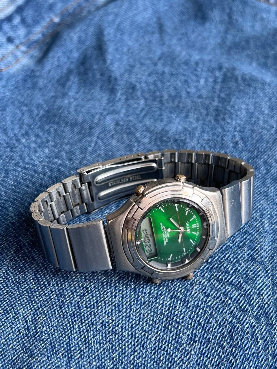 Japanese Brand × Vintage Vintage Double Dial Digital Japanese style futuristic Watch Size ONE SIZE - 6 Thumbnail