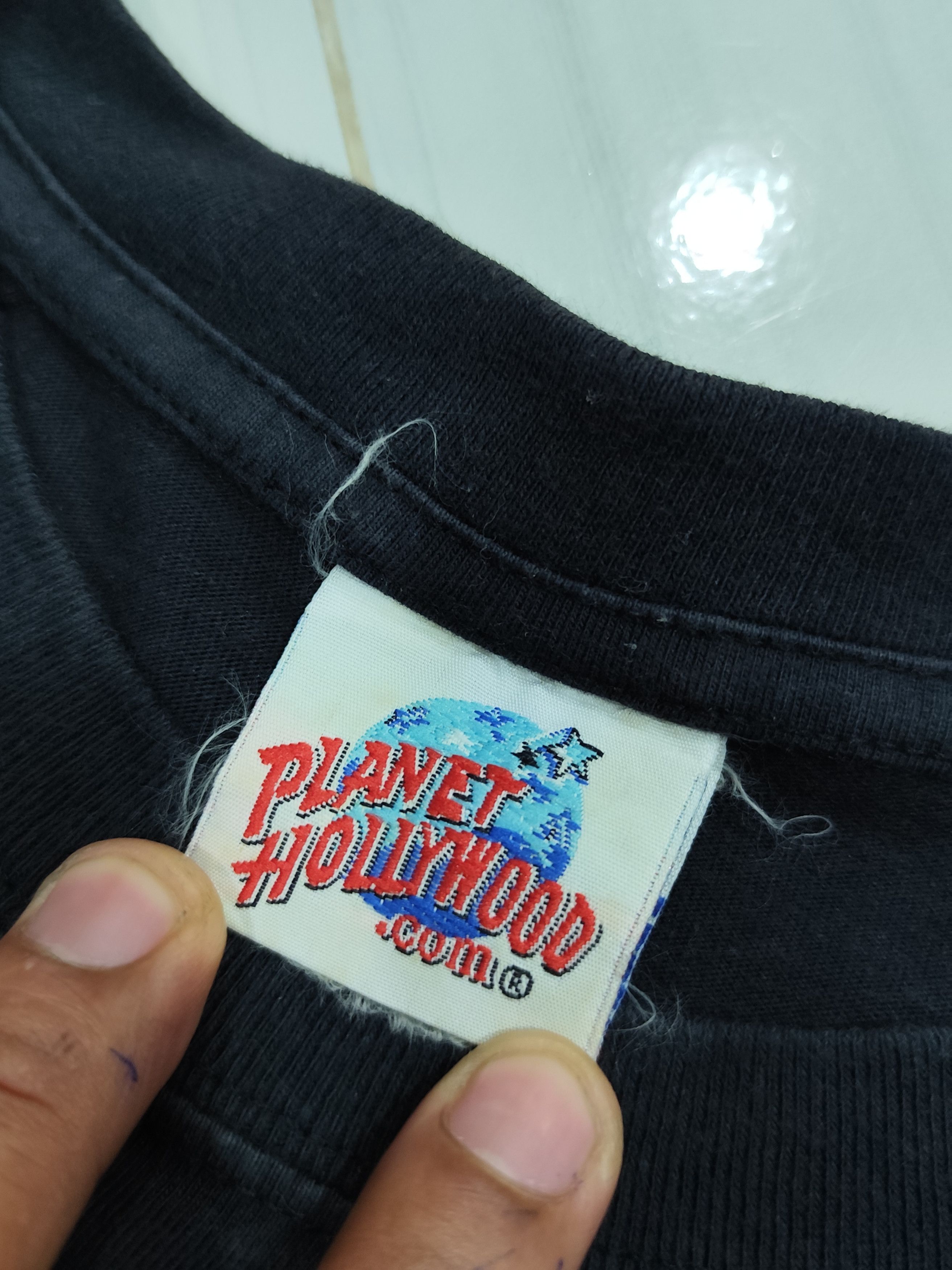 Vintage Vintage 1998 planet Hollywood guam Size US L / EU 52-54 / 3 - 6 Thumbnail