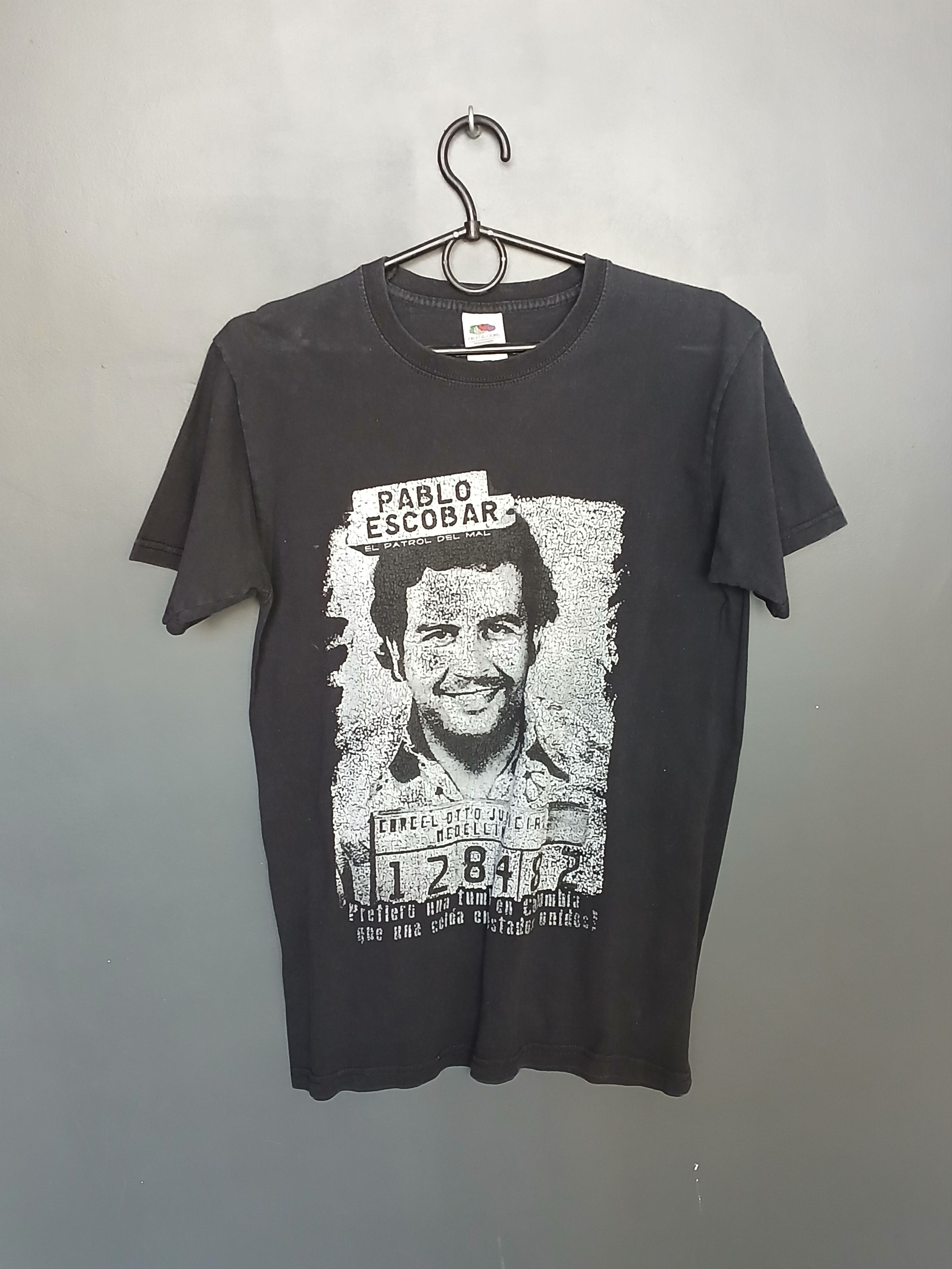 Fruit Of The Loom Pablo Escobar T-Shirt Size US S / EU 44-46 / 1 - 1 Thumbnail