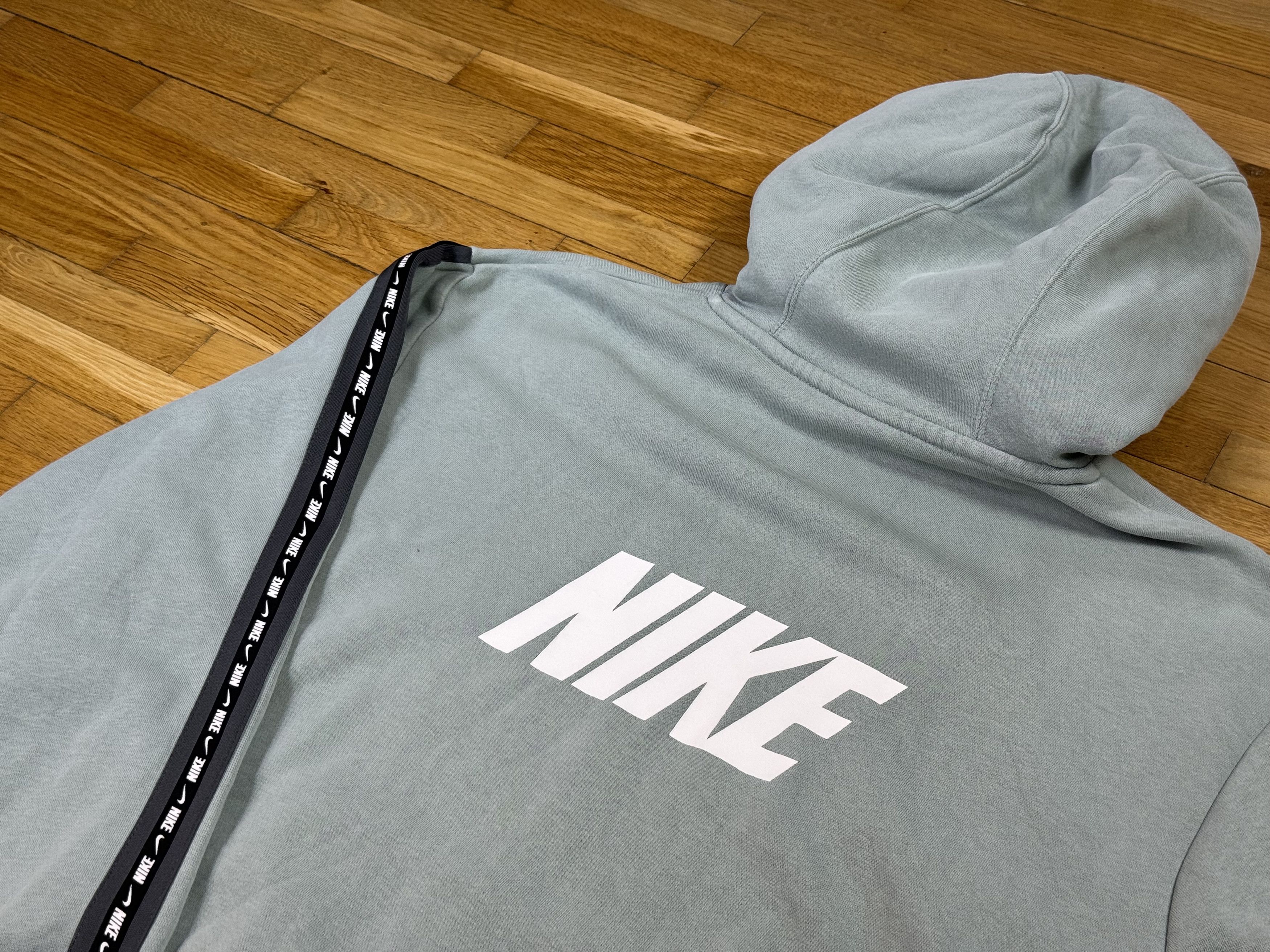 Nike Mint hoodie NIKE Size US M / EU 48-50 / 2 - 5 Thumbnail