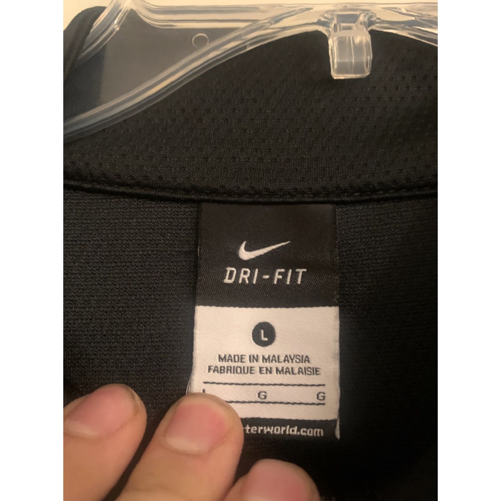 Nike Nike Dri-FIT Zip Up Long Sleeve Jacket - Womens Large Black Satin/Activewear Size L / US 10 / IT 46 - 4 Thumbnail