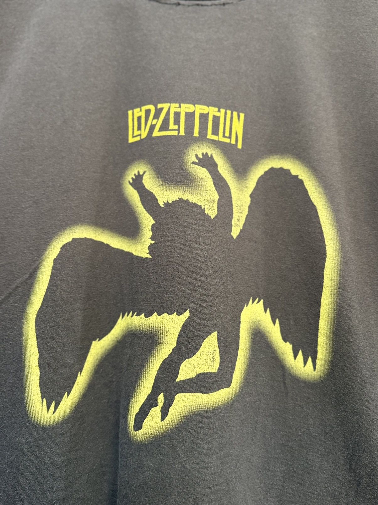 Band Tees Thrashed Vintage Led Zepplin Promo Sun Faded Tee Size US M / EU 48-50 / 2 - 2 Thumbnail