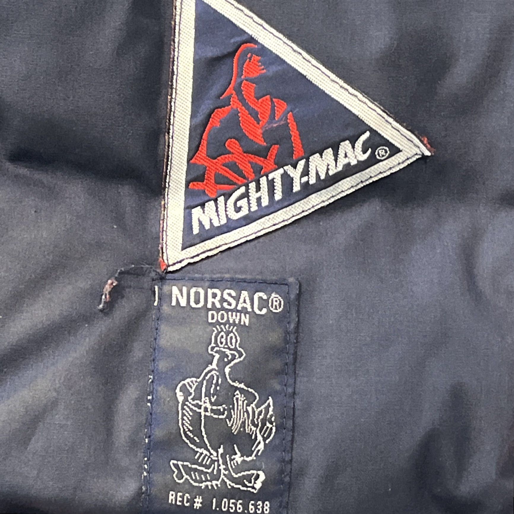 Vintage VINTAGE Mighty Mac Nordsac DOWN PUFFER JACKET REVERSIBLE COAT Stripes Blue Green Burgundy STRIPE Size US M / EU 48-50 / 2 - 5 Thumbnail