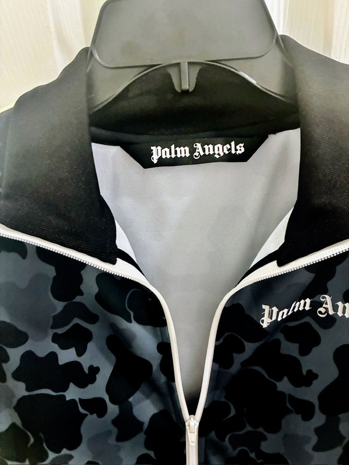 Palm Angels Palm Angels Black/Grey Camo Track Jacket Size M Authentic Size US M / EU 48-50 / 2 - 4 Thumbnail