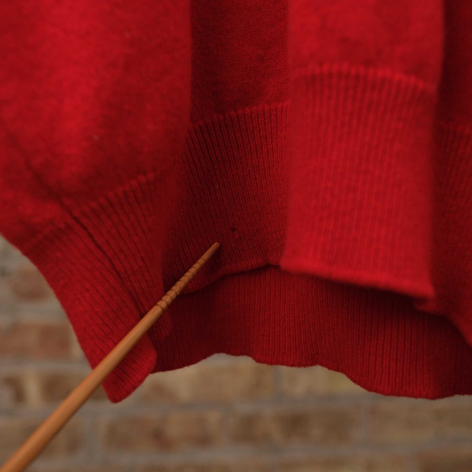 Lands' End VTG Made in England Lands End V Neck Lambswool Red Sweater M Size US M / EU 48-50 / 2 - 4 Thumbnail