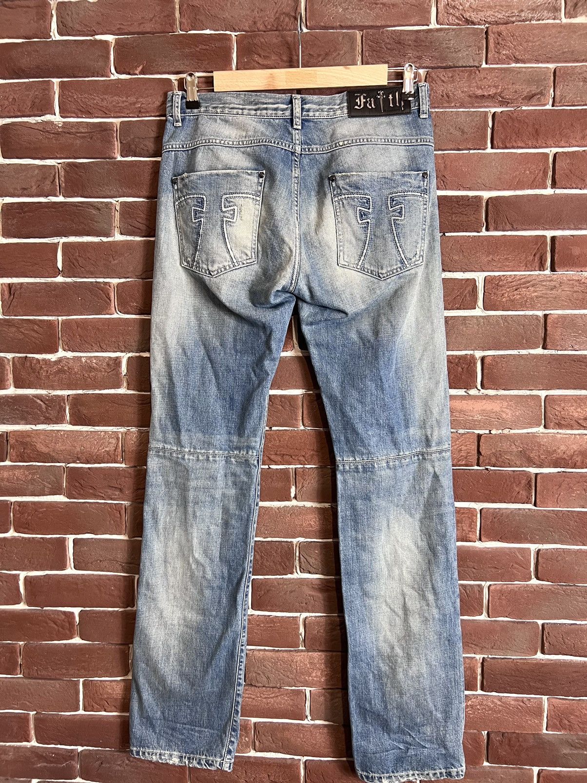 Faith Connexion Faith Connexion SLIM 6Pockets Avant Garde Distressed Denim Size US 33 - 2 Thumbnail
