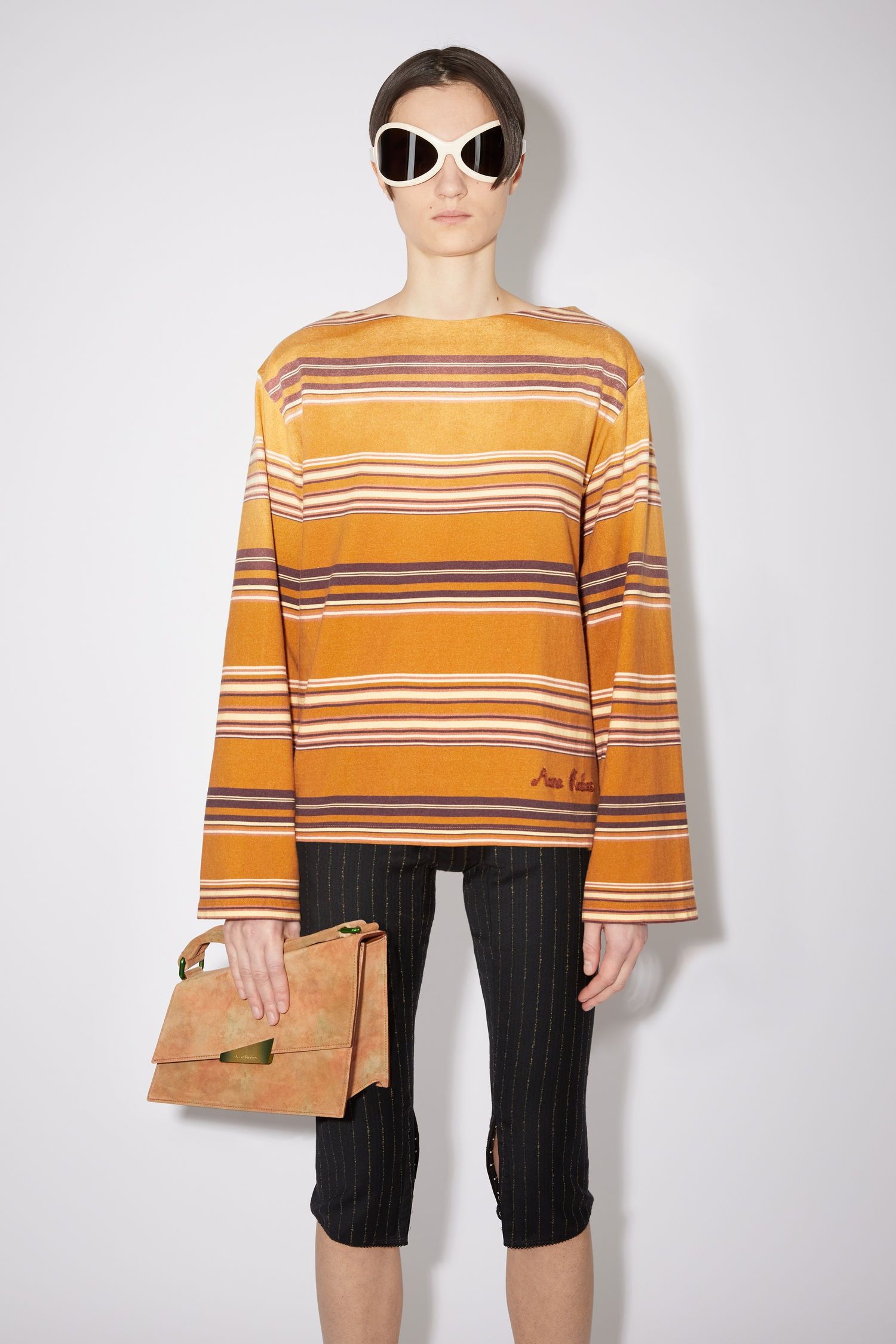 Acne Studios o1y0725 Logo T-Shirt in Multicolor Size XXS / US 00 / IT 34 - 5 Thumbnail