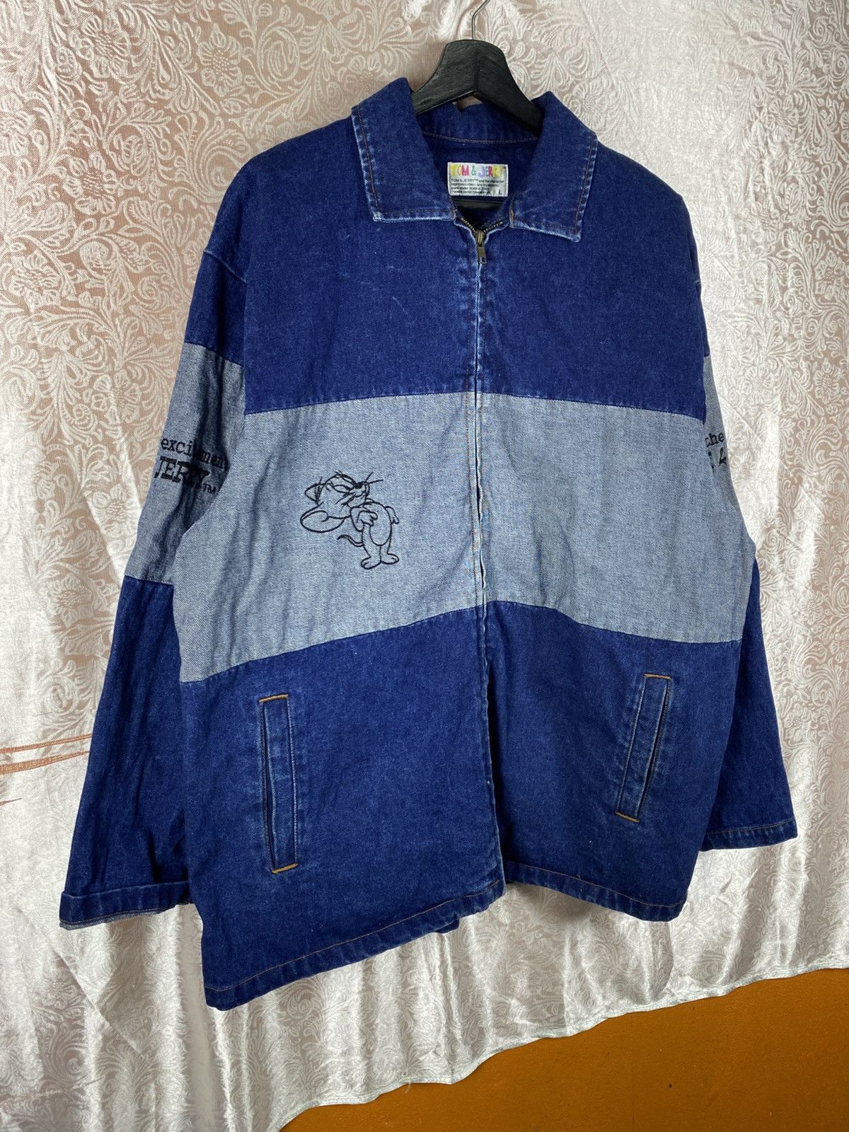 Vintage Vintage Tom & Jerry Two Tone Denim Embroidery Jacket Cartoon Size US L / EU 52-54 / 3 - 5 Thumbnail