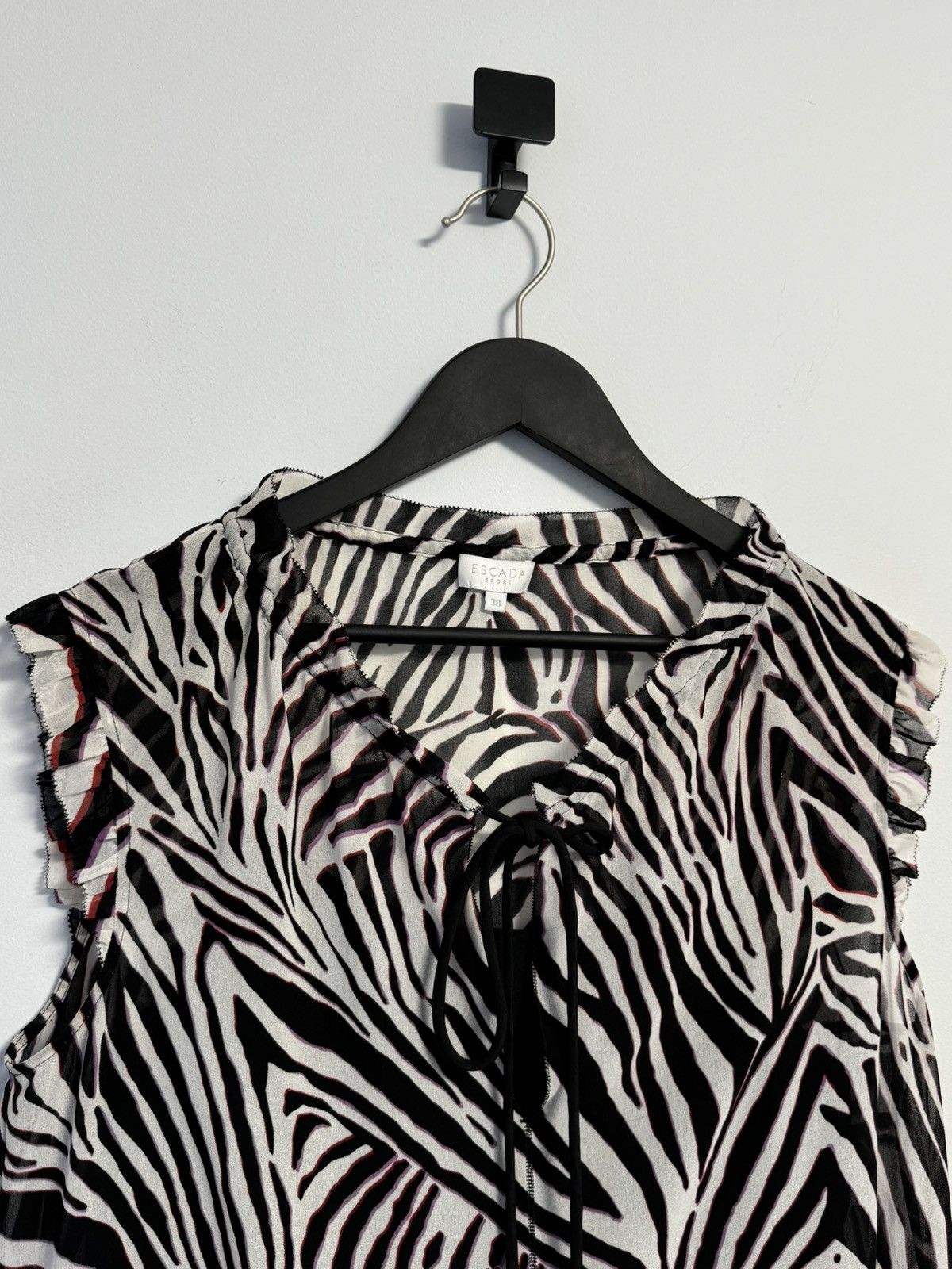 Escada ESCADA Women’s Zebra Print Sleeveless Blouse – Size 38 (M) Size XS / US 0-2 / IT 36-38 - 2 Thumbnail