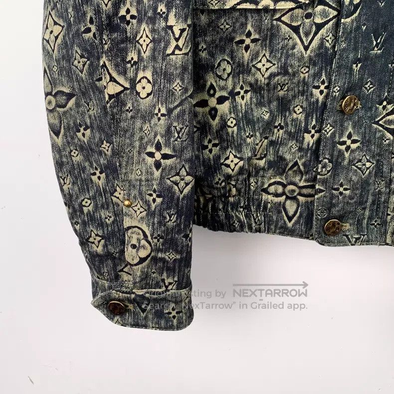 Louis Vuitton Louis Vuitton 23 grey-green tie-dyed logo presbyopic cotto Size US M / EU 48-50 / 2 - 4 Thumbnail