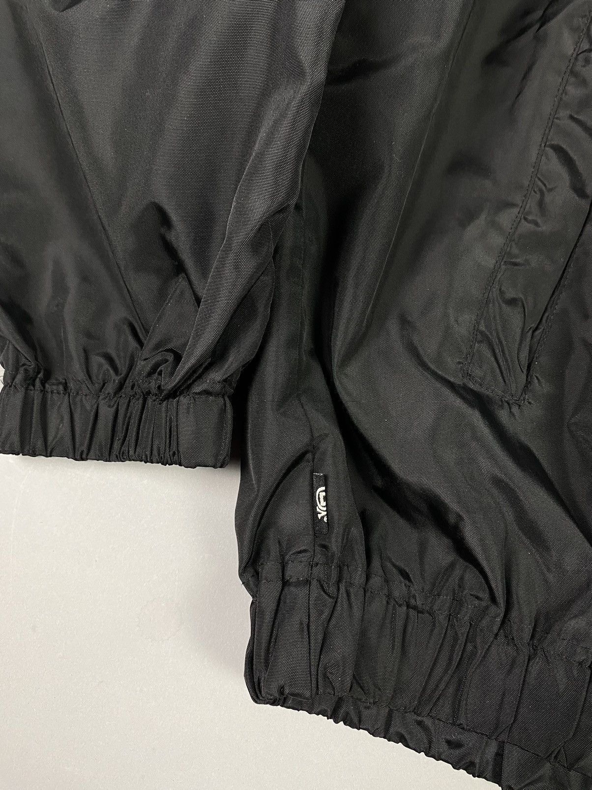 Dissizit Dissizit Black Coach Jacket - Graffiti Spray Can Graphic Size US L / EU 52-54 / 3 - 3 Thumbnail