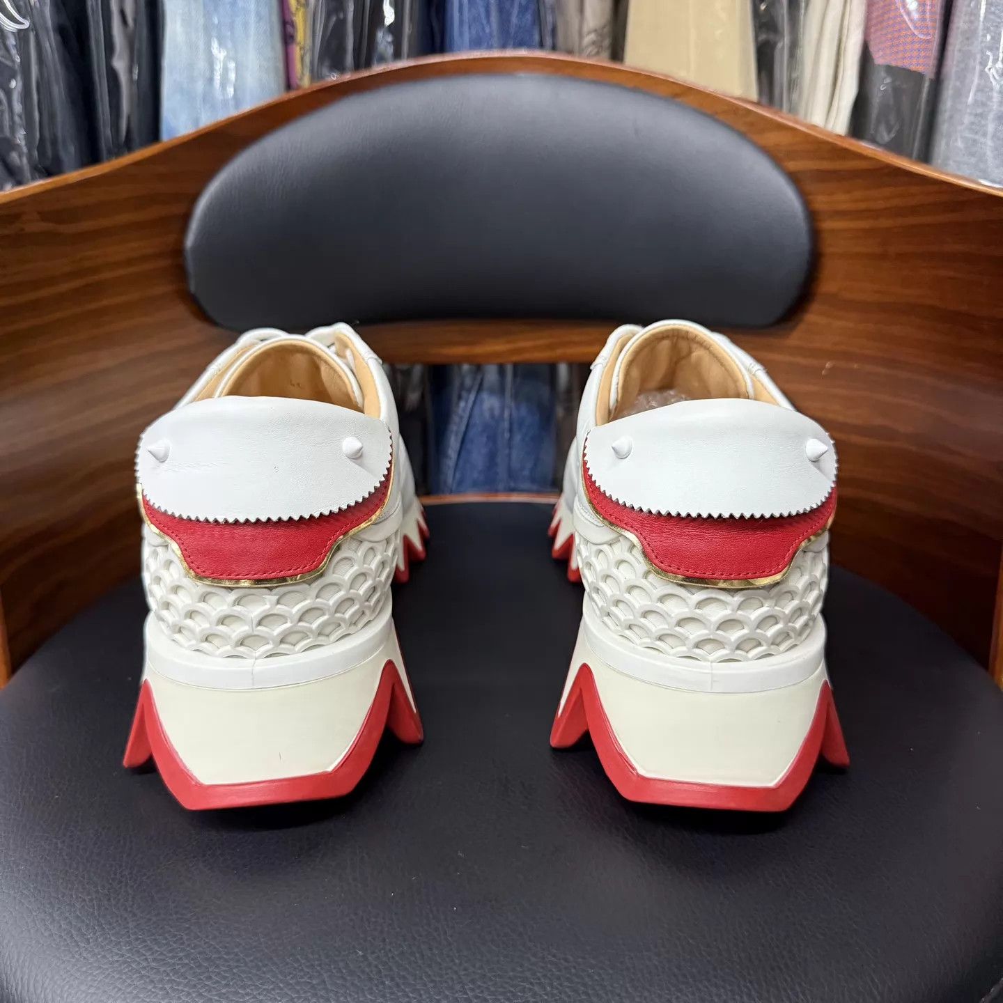 Christian Louboutin CL White Leather Red Sole Sneaker 40 Like New Size US 7 / EU 40 - 3 Thumbnail