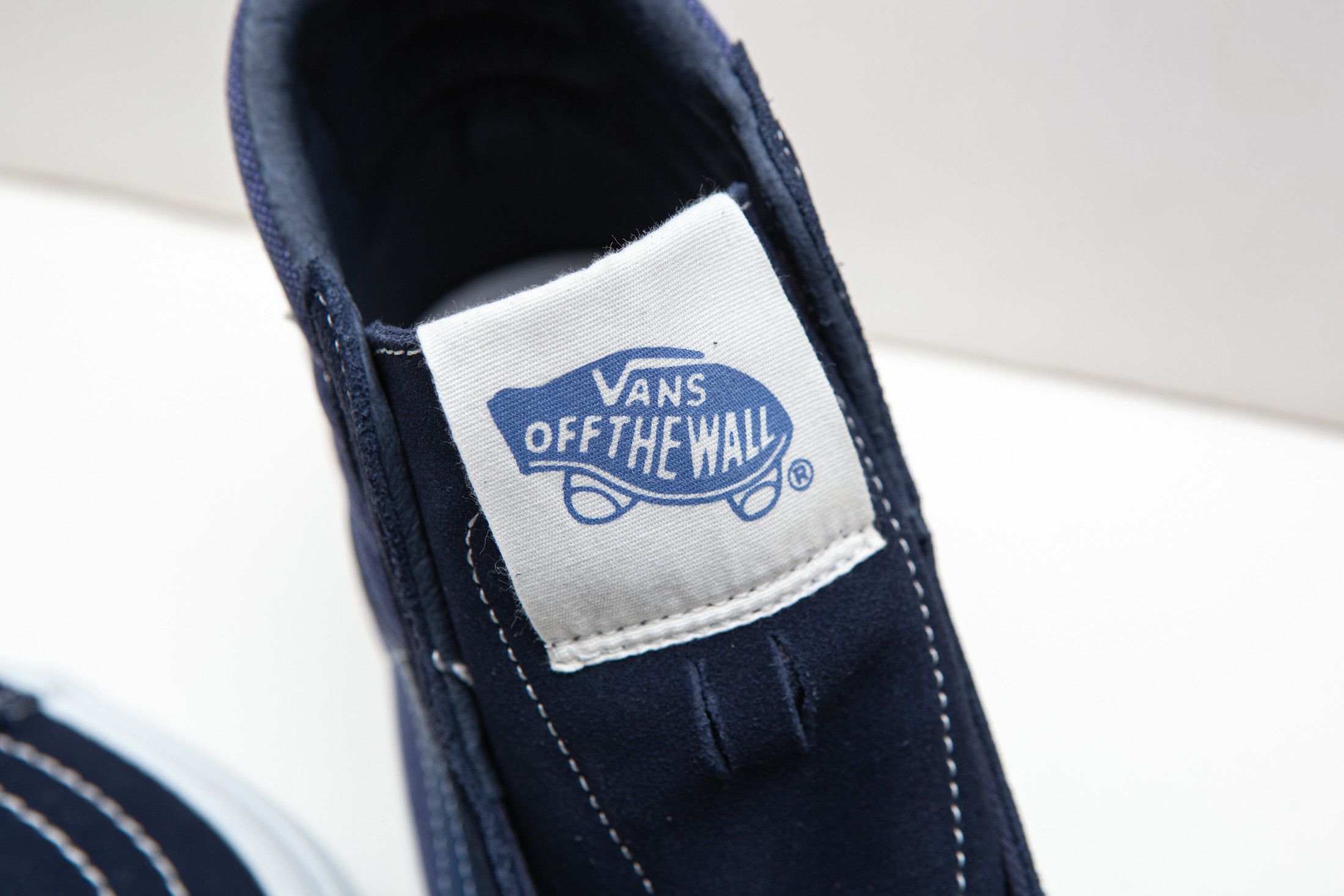 Vans Vans x Geoff McFetridge OG Sk8 Hi size 10 Size US 10 / EU 43 - 6 Thumbnail