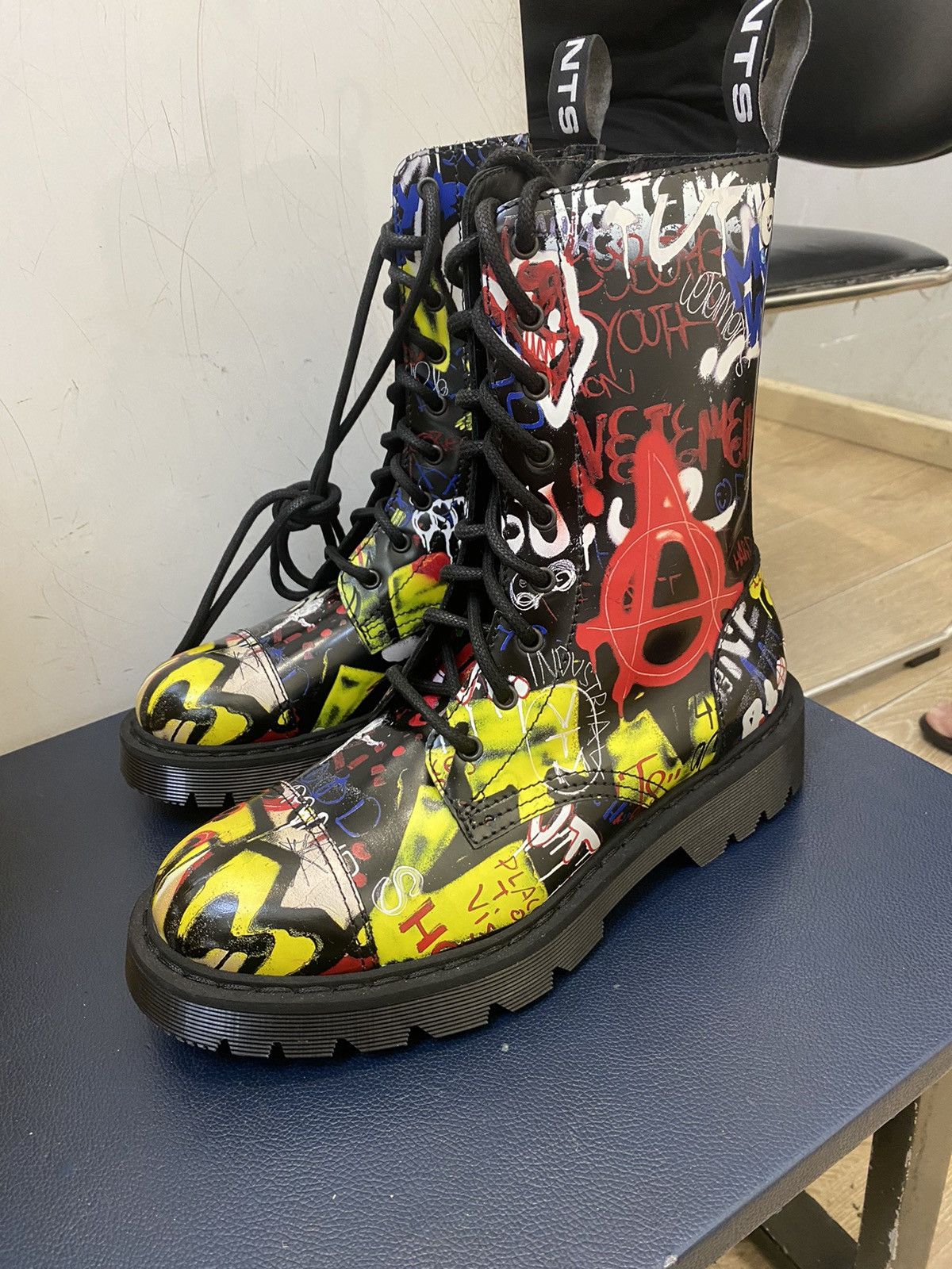 Vetements Vetement Black Graffiti military lace-up combat boots Size US 8 / EU 41 - 2 Thumbnail