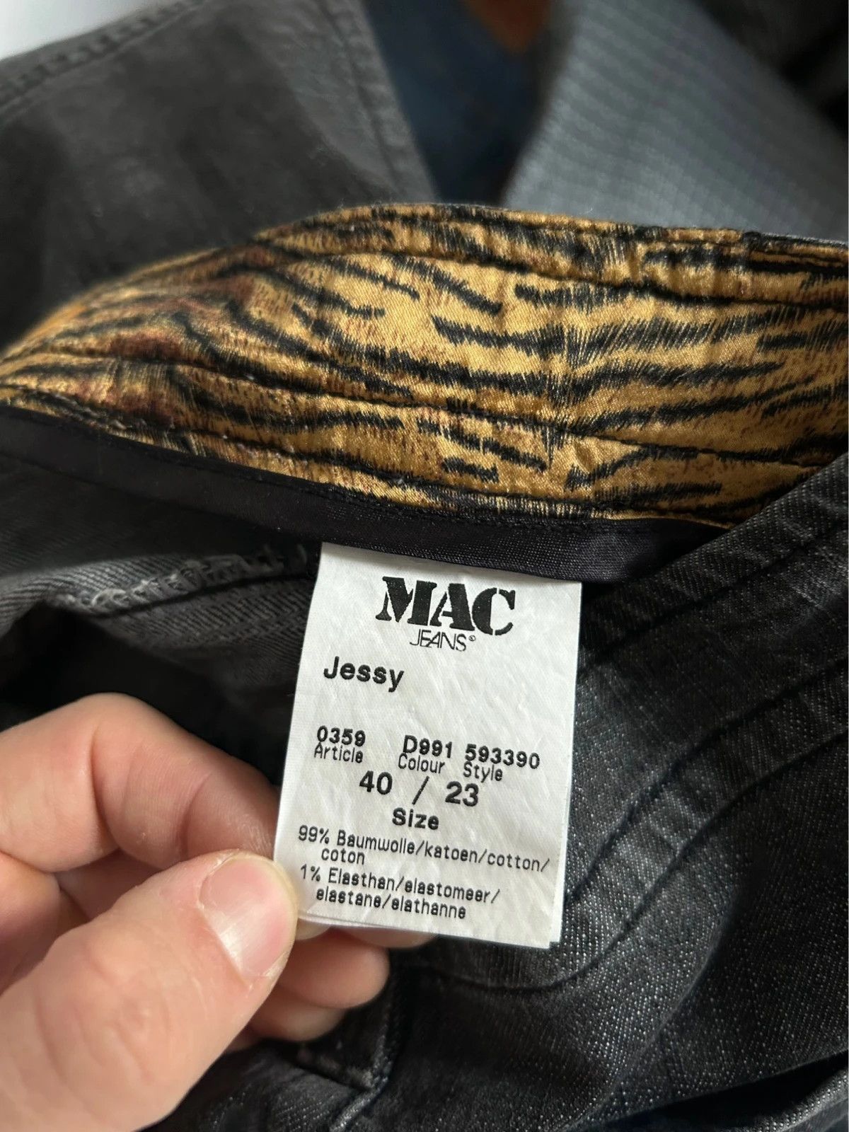 MAC Jeans MAC Jeans womens jeans Size 40" / US 18 - 8 Thumbnail