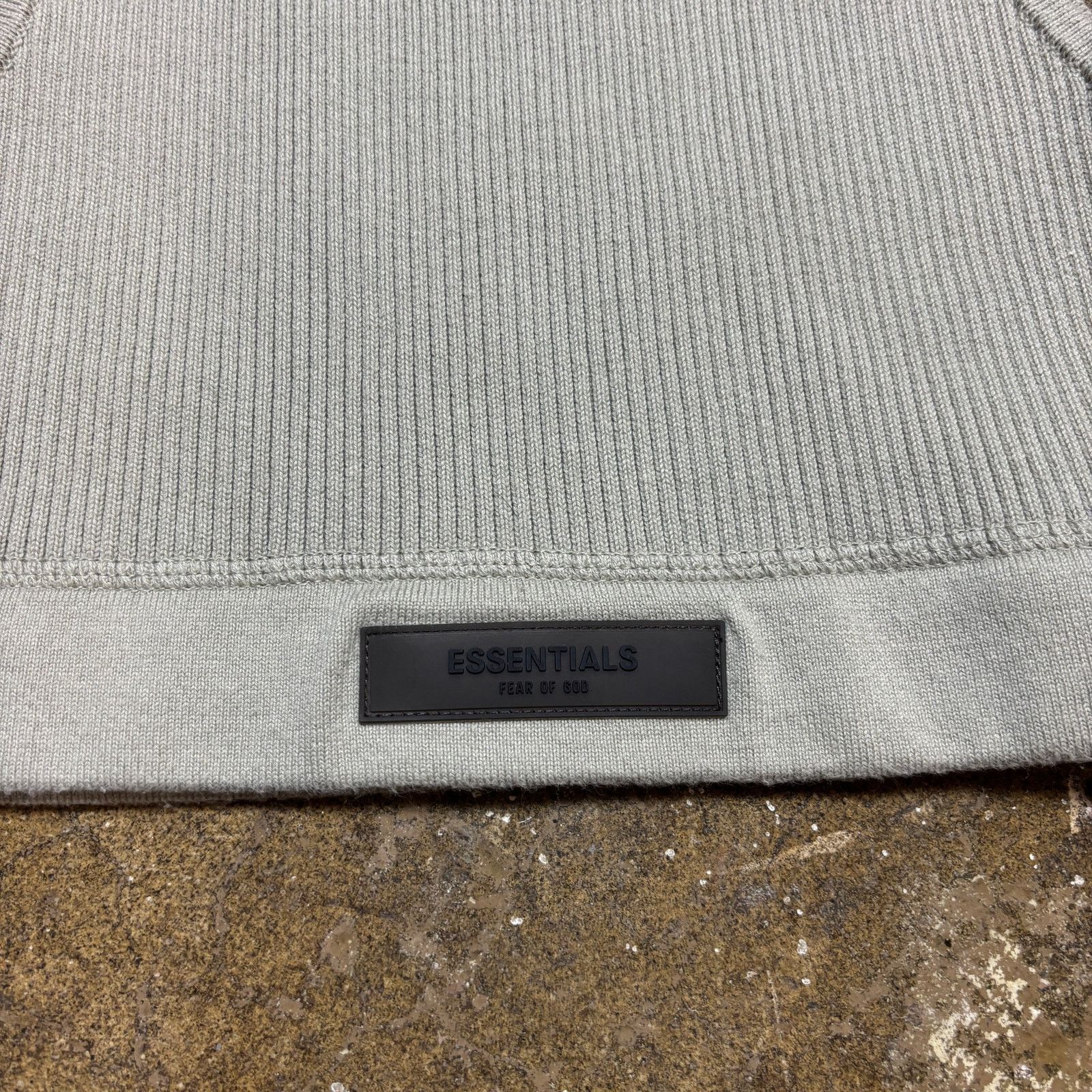 Essentials × Fear of God Fear of God Essentials Knit Rib Seal Sports Crop Tank Small Size S / US 4 / IT 40 - 3 Thumbnail