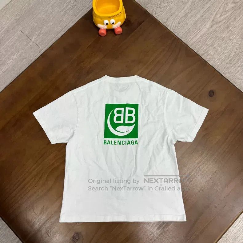 Balenciaga Balenciaga Eco-friendly White Green Short Sleeve Size US XS / EU 42 / 0 - 2 Thumbnail
