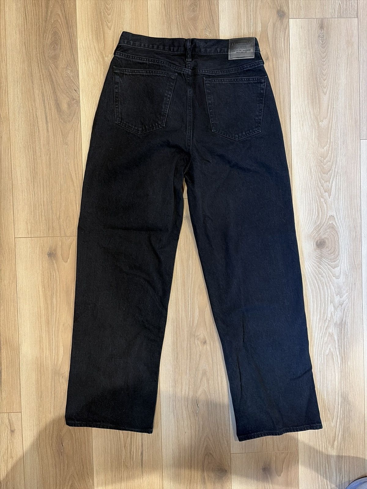 Abercrombie & Fitch Abercrombie 30x31 dark black jeans Size US 30 / EU 46 - 1 Thumbnail
