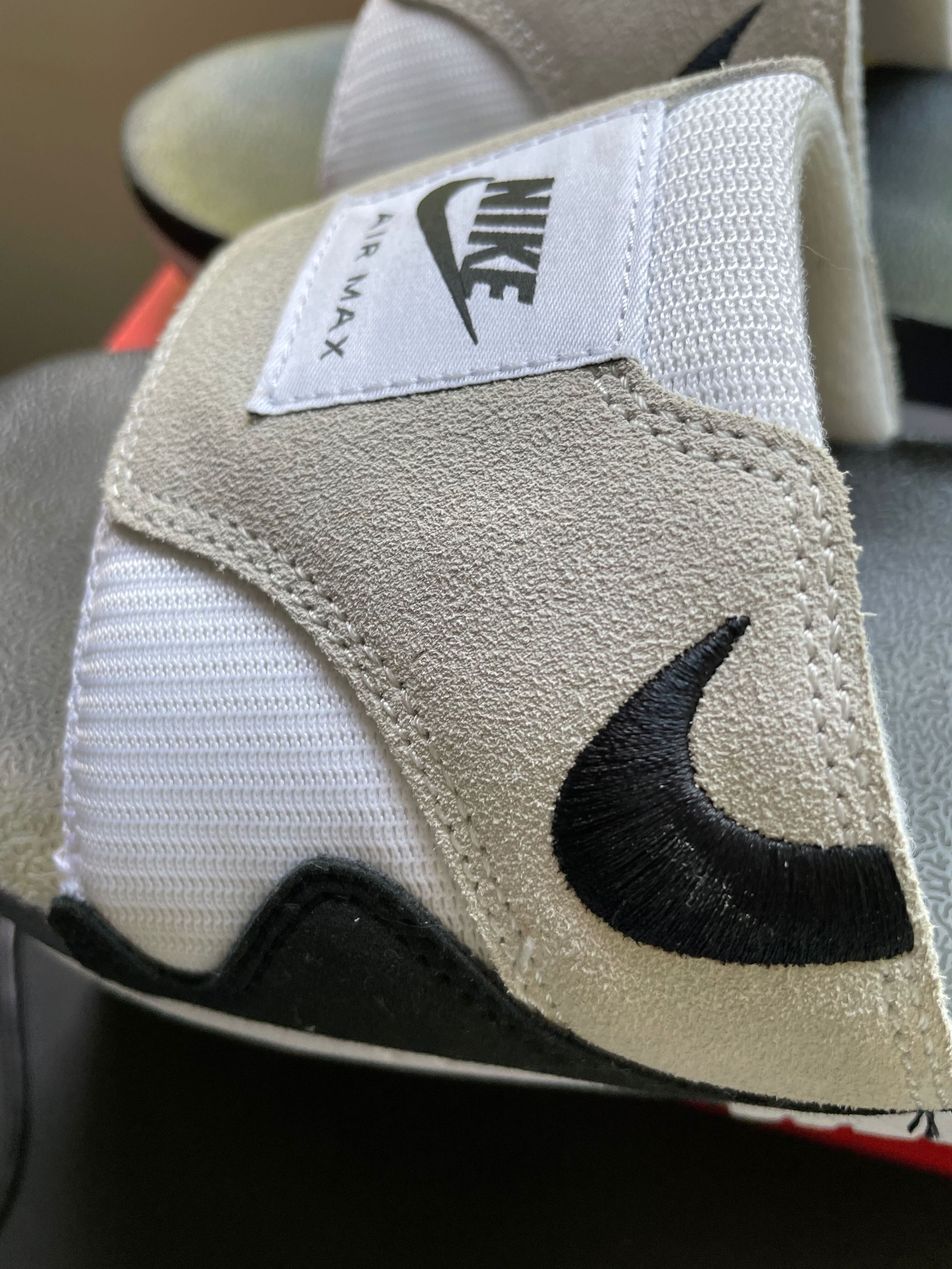Nike Air Max 1 Slide Size US 10 / EU 43 - 3 Thumbnail