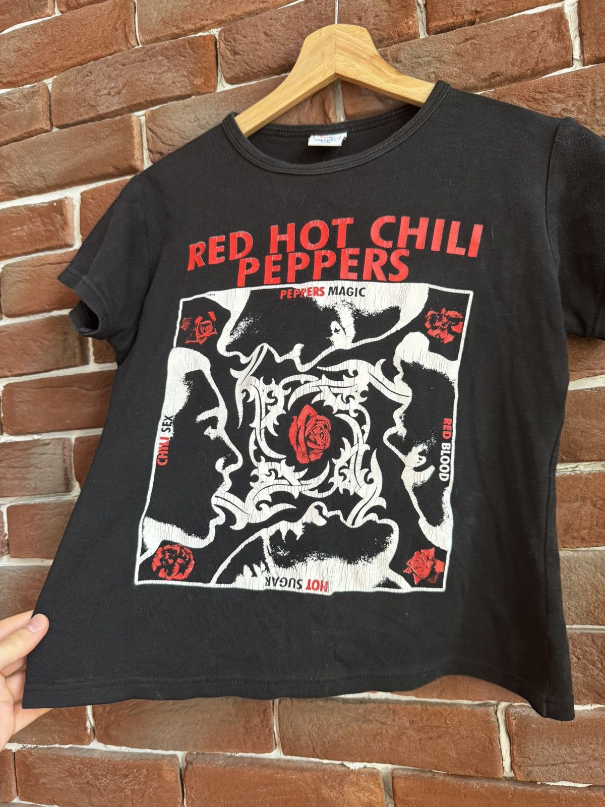 Band Tees 90s Rare RHCP Blood Sugar Babydoll Rock Band Tshirt 00s Y2K Size S / US 4 / IT 40 - 2 Thumbnail