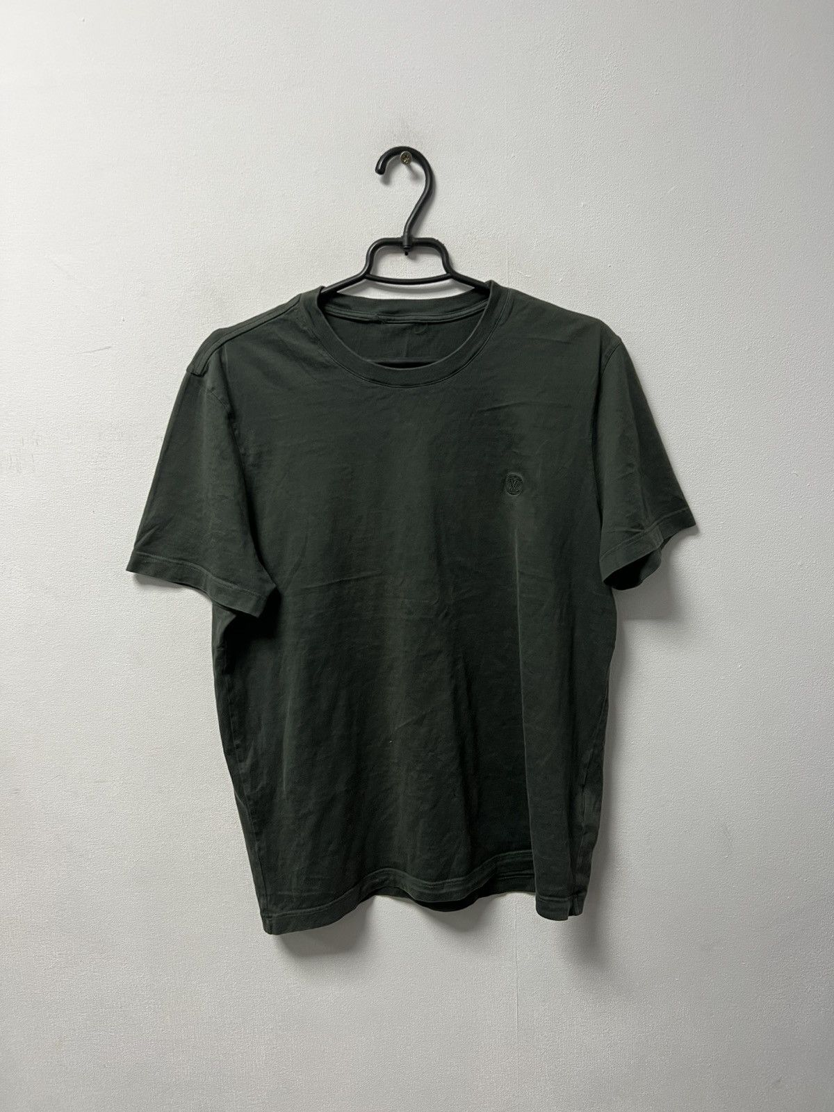 Louis Vuitton Louis Vuitton Luxury T-shirt Green Size M Size US M / EU 48-50 / 2 - 1 Thumbnail