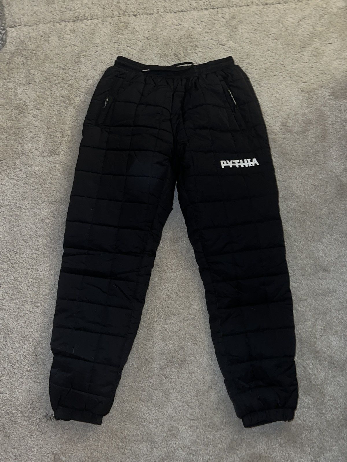 Pythia puff pants Size US 30 / EU 46 - 1 Thumbnail