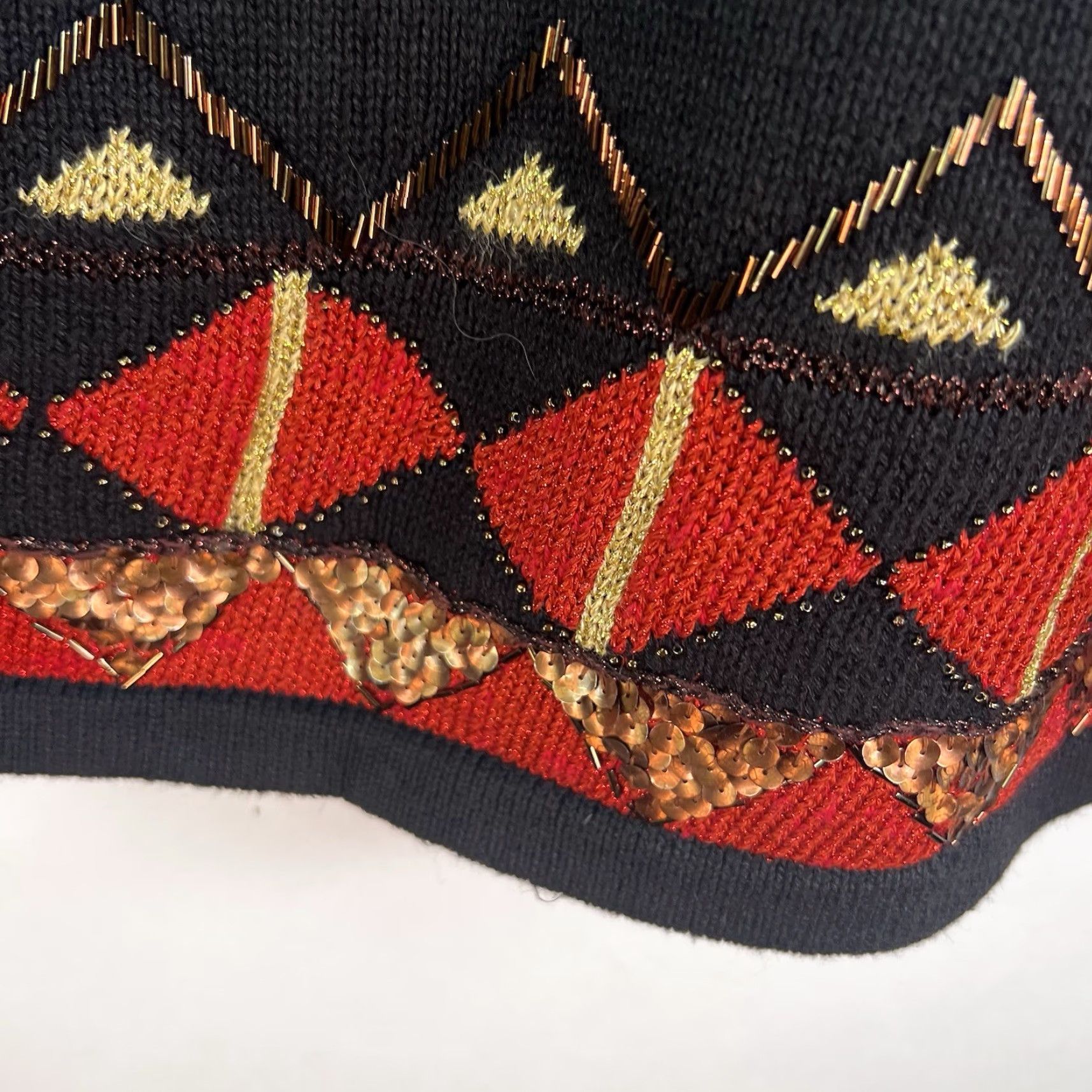 Vintage VINTAGE N8tive Knits Beaded Sweater Shirt Women M Black Red 1980s Sequined Embellished Size M / US 6-8 / IT 42-44 - 4 Thumbnail