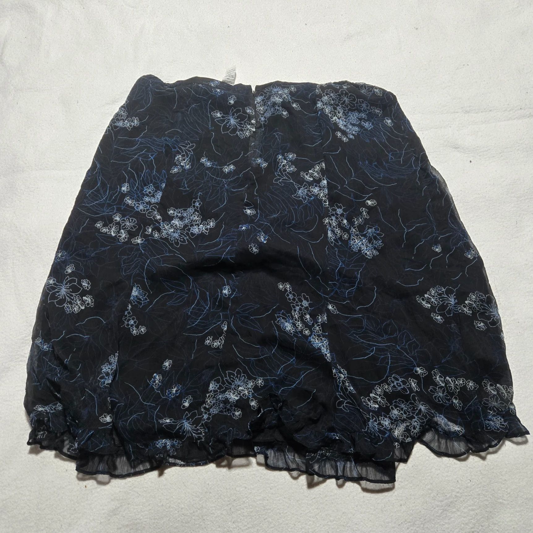 Vintage Sag Harbor Skirt Women Long Pleated Size 20W Navy Blue Floral Print 20W Womens Skirt Size 42" / US 20 - 6 Thumbnail