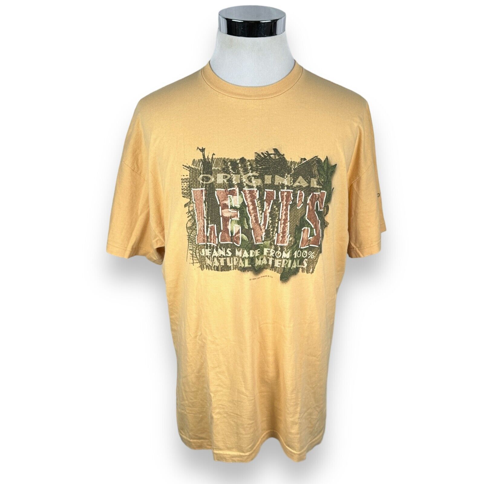 Levi's Vintage Levi's T-Shirt Men XL Pale Orange Cotton Graphic USA Size US XL / EU 56 / 4 - 1 Thumbnail