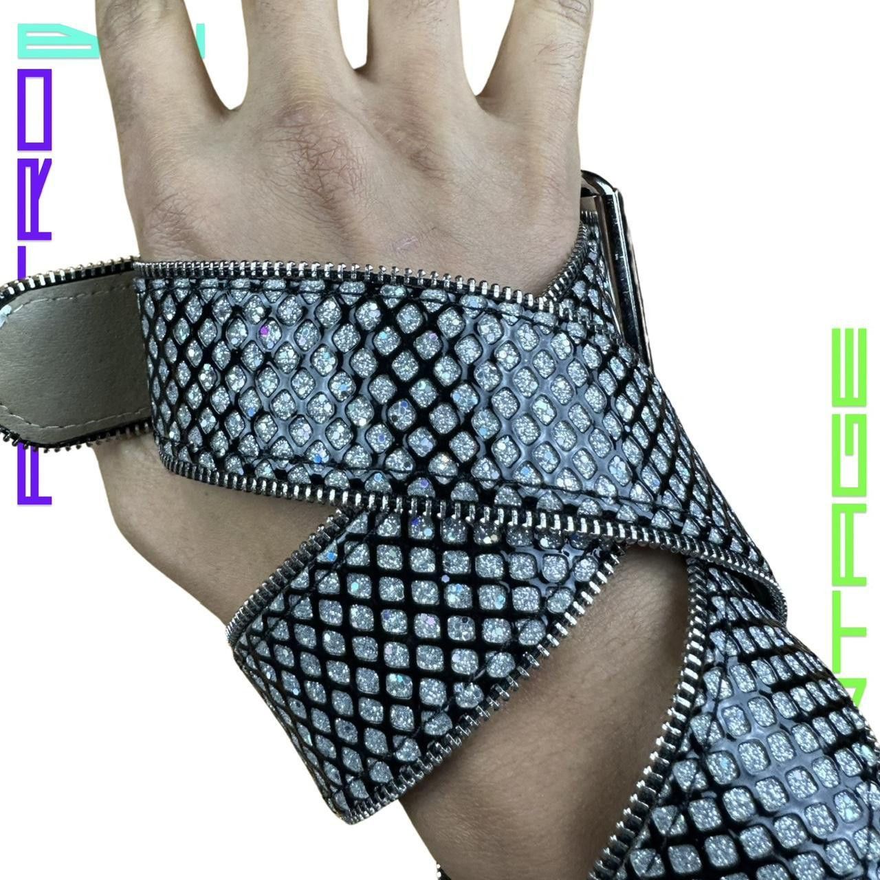 Other × Vintage HONEYCOMB FAUX LEATHER IRIDESCENT GLITTER BELT _ 34" Size 34 - 2 Thumbnail