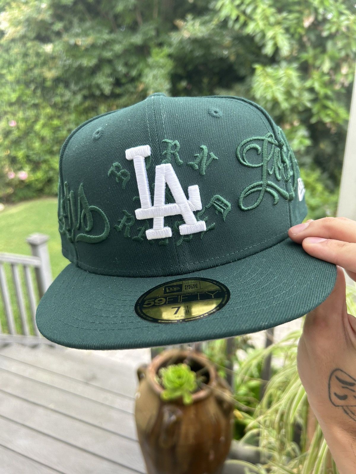 Nike SB Born x Raised New Era Dodgers Rocker Hat Blue/Pink