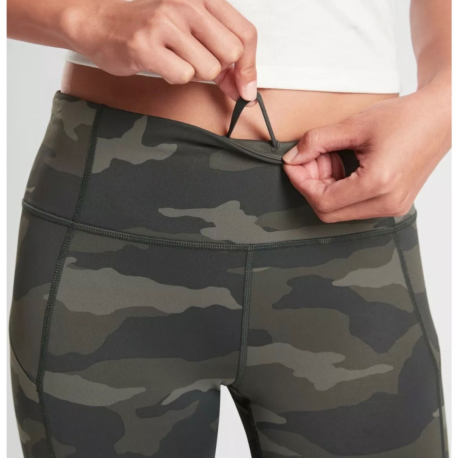 Athleta Athleta Camo Contender 7/8 Tight High Rise Leggings XXS Size 25" / US 0 / IT 36 - 5 Thumbnail