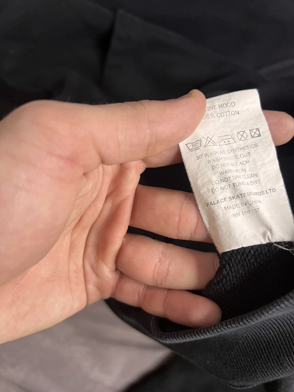 Palace Palace S-Line Hood Size US L / EU 52-54 / 3 - 7 Thumbnail