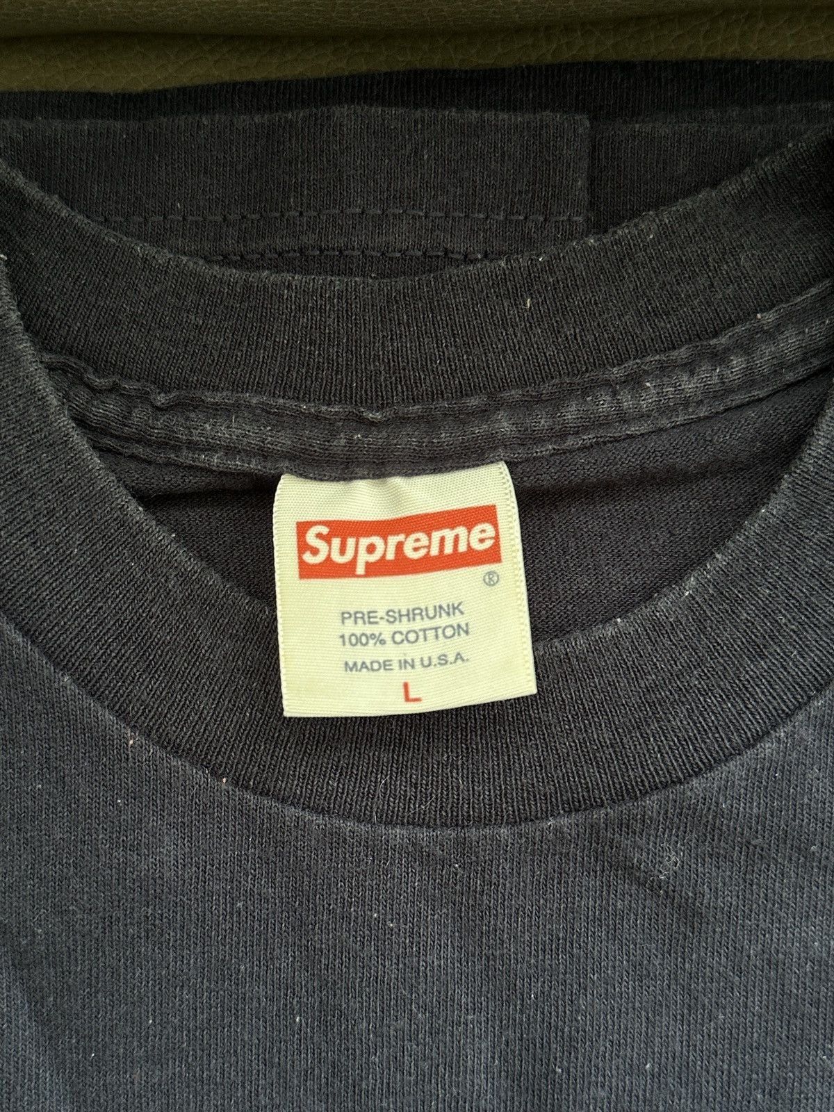 Supreme Supreme Don’t Bite The Hand that Feeds You Tee 2003 Size US L / EU 52-54 / 3 - 3 Thumbnail