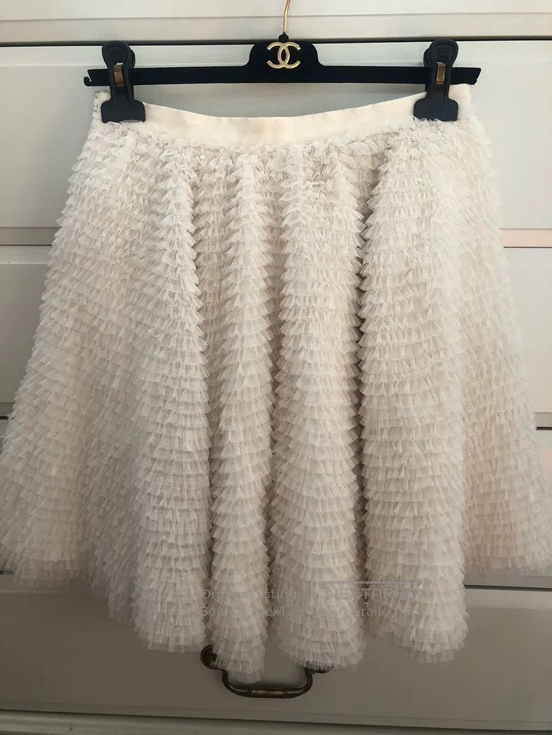 Valentino Valentino Beige princess skirt Size M / US 6-8 / IT 42-44 - 2 Thumbnail