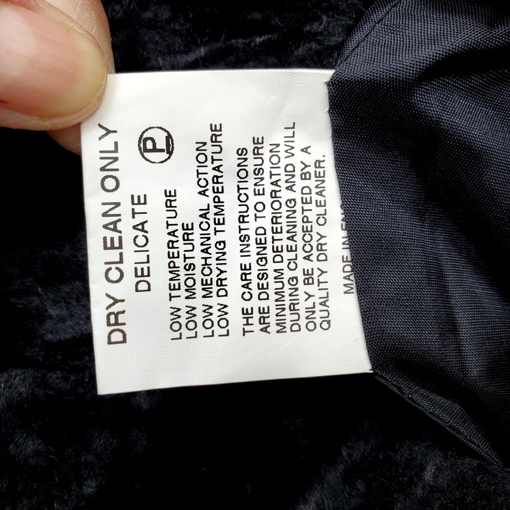 Karen Millen Karen Millen Mini Skirt Womens Size 10 Black Faux Fur Lined Low Waist Back Zip Size 32" / US 10 / IT 46 - 7 Thumbnail