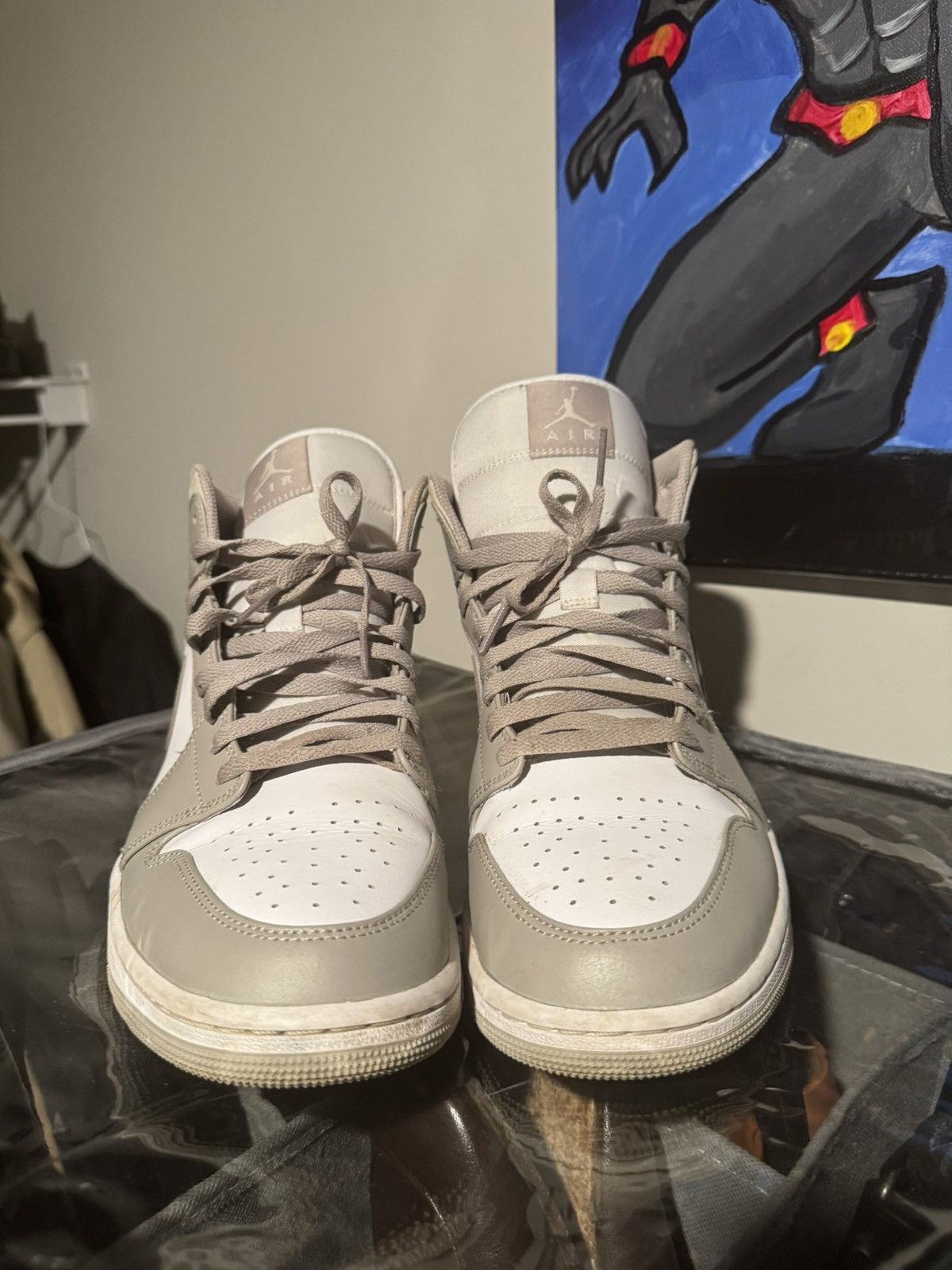 Jordan Brand Jordan 1 Light Bone Grey Size US 11 / EU 44 - 2 Thumbnail