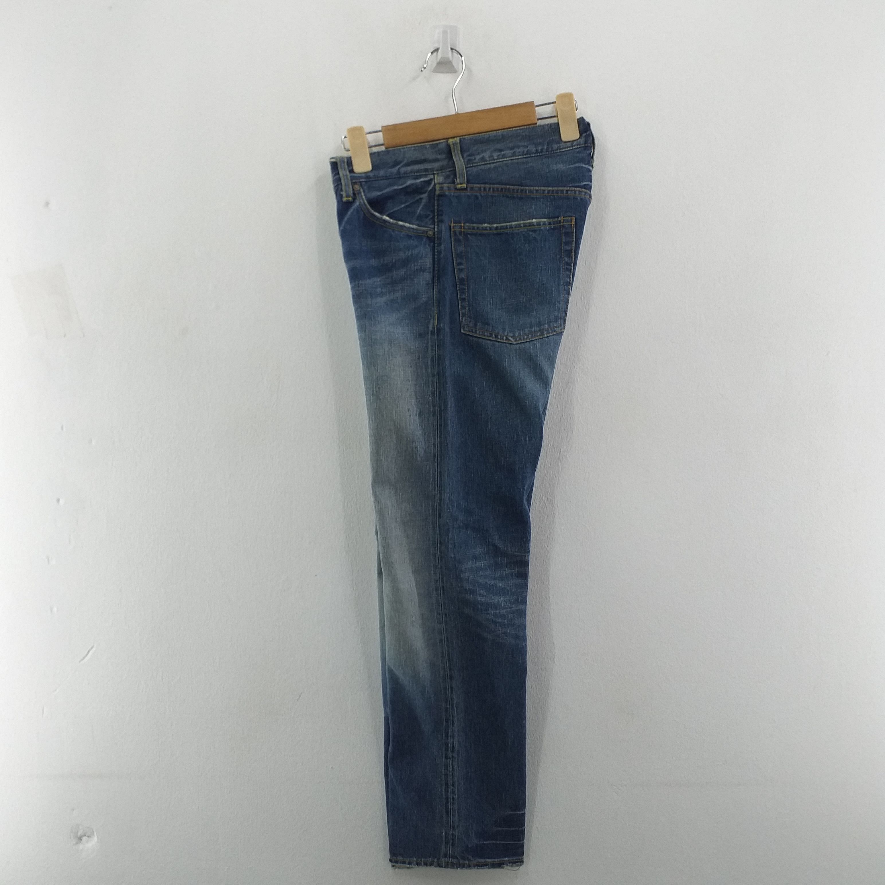 Hysteric Glamour Redline Journal Standard HYSTERIC STYLE 29x29.5 -JN038 Size US 29 - 3 Thumbnail