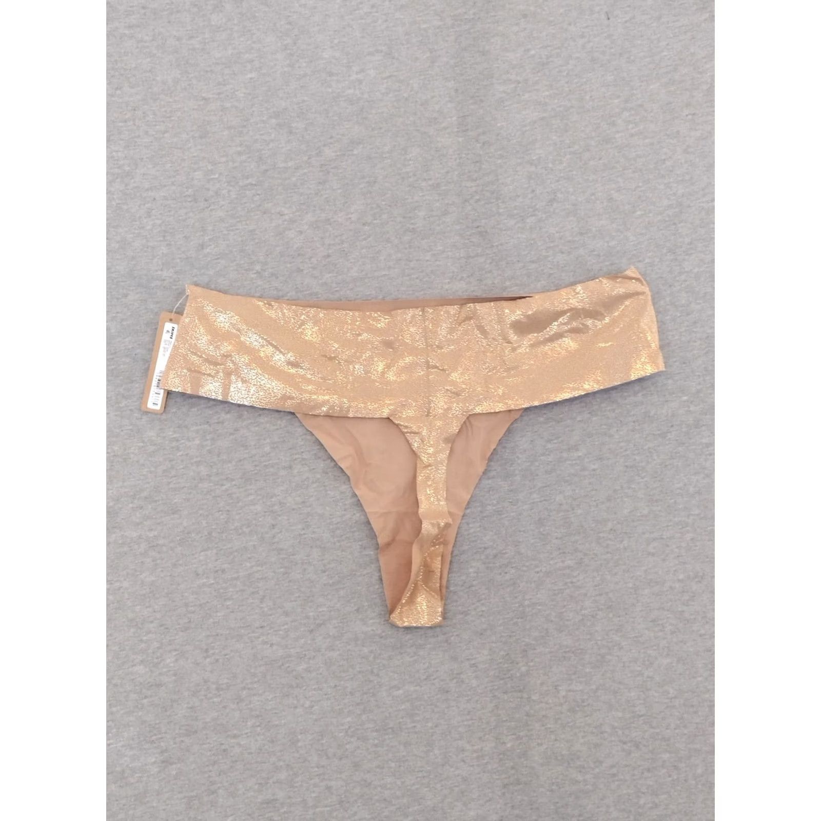 SKIMS SKIMS Free Cut Dipped Thong Panties Sienna Foil 3X PN-THG-1645 Women Panties Thong/String Hipster Beach Opaque Foil Color XS? Size 40" / US 18 - 2 Thumbnail