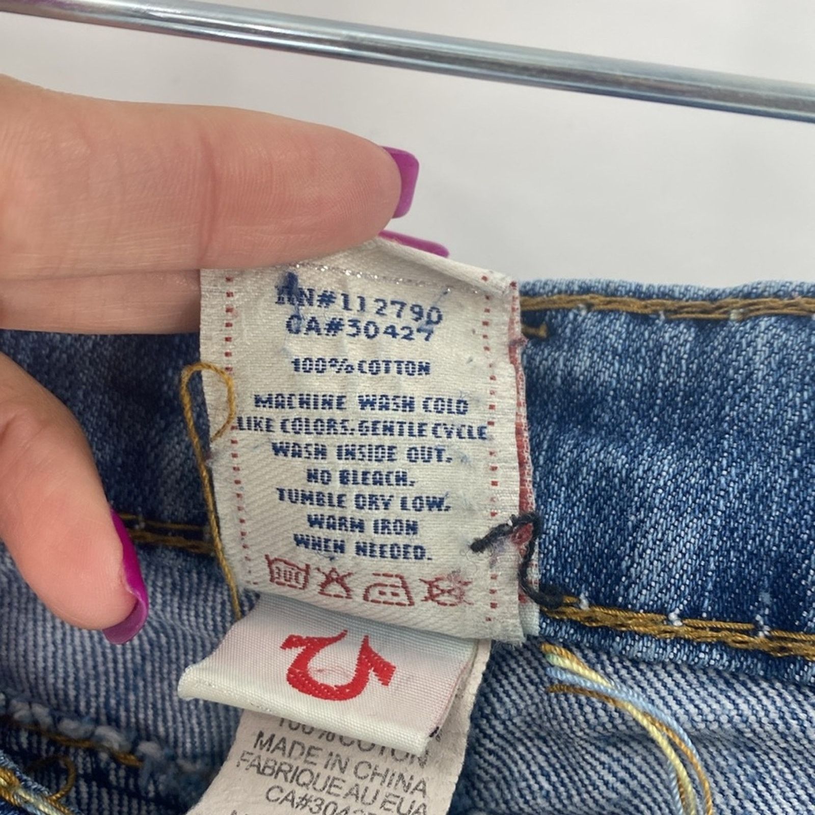 True Religion Vintage True Religion low rise Y2K straight leg jeans sz 27 Size 27" / US 4 / IT 40 - 6 Thumbnail