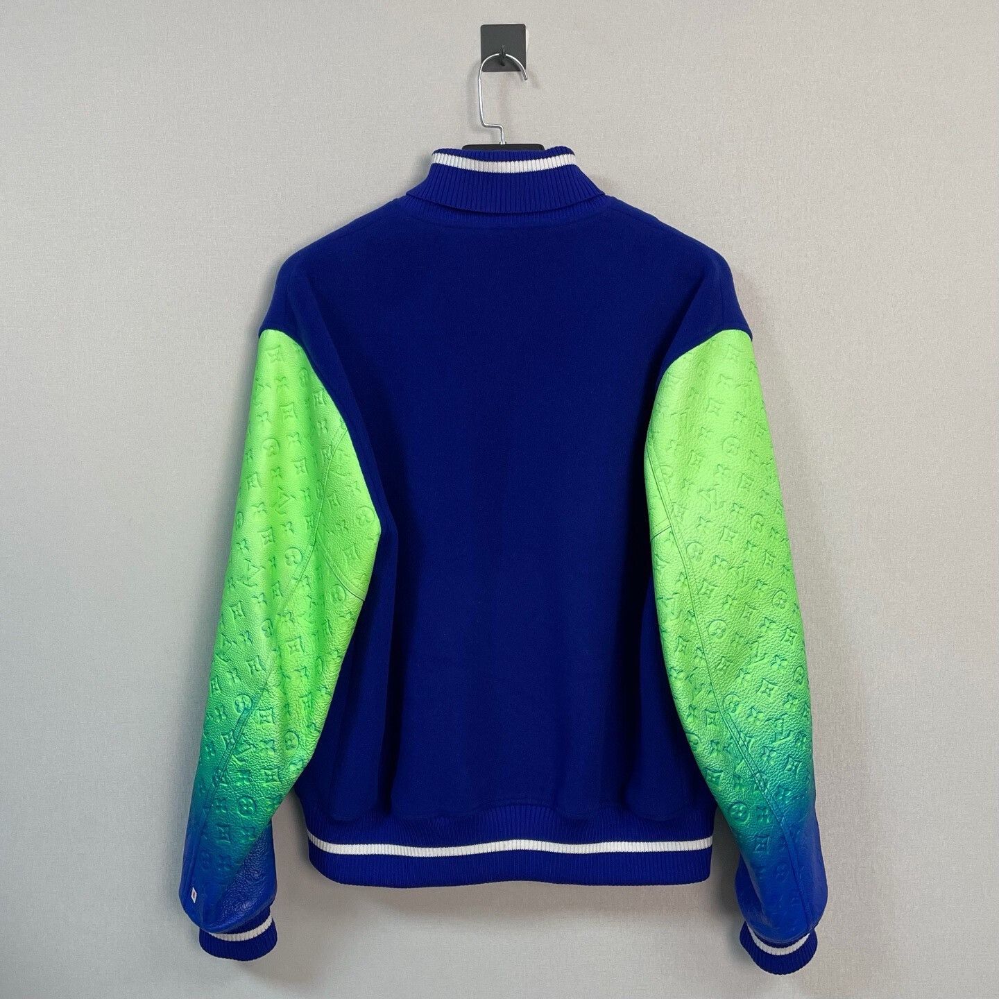 Louis Vuitton louis vuitton blue green gradient baseball jacket Size US L / EU 52-54 / 3 - 2 Thumbnail