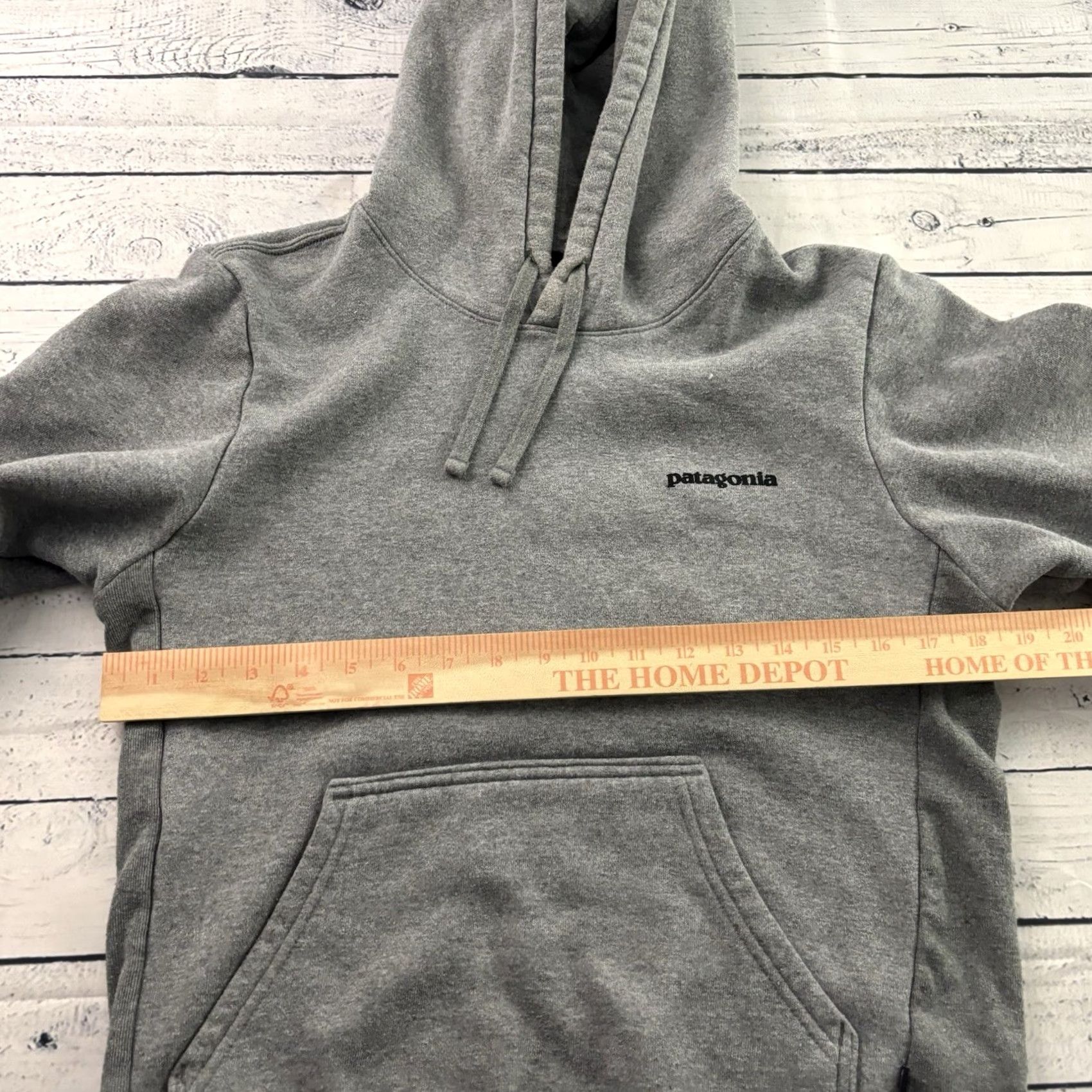 Patagonia Patagonia Pullover Hoodie Sweatshirt Hoodie Men 2XS XS Gray Pullover Patagonia Hoodie Gray 2XS XS Mens Womens Size XXS / US 00 / IT 34 - 4 Thumbnail