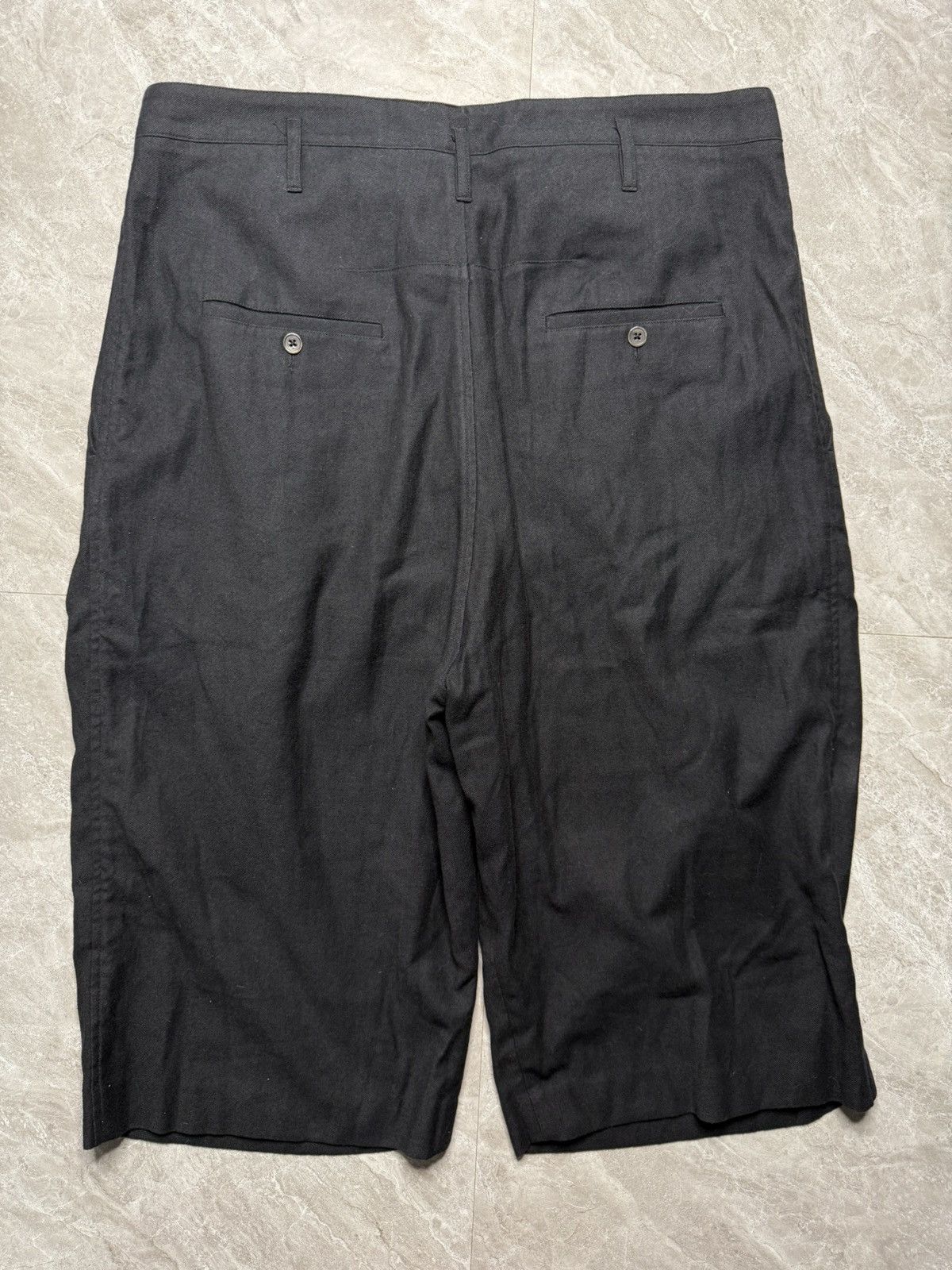 Ann Demeulemeester Ann Demeulemeester Fleece Wool Oversized Pleated Wide Shorts Size US 36 / EU 52 - 3 Thumbnail