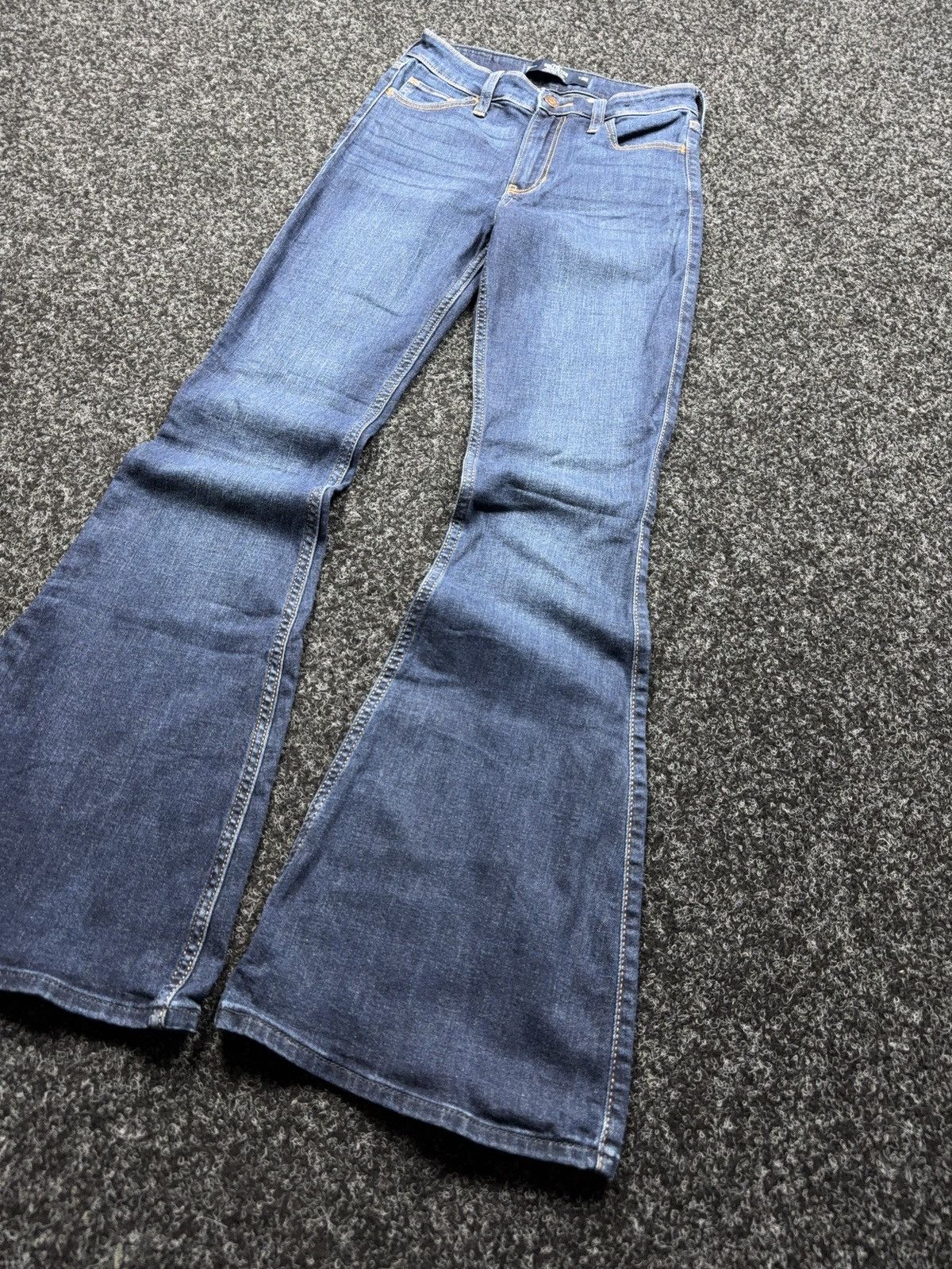 Hollister Hollister Avant Garde Ultra High Rise Flare Denim Jeans W25R Size 25" / US 0 / IT 36 - 3 Thumbnail