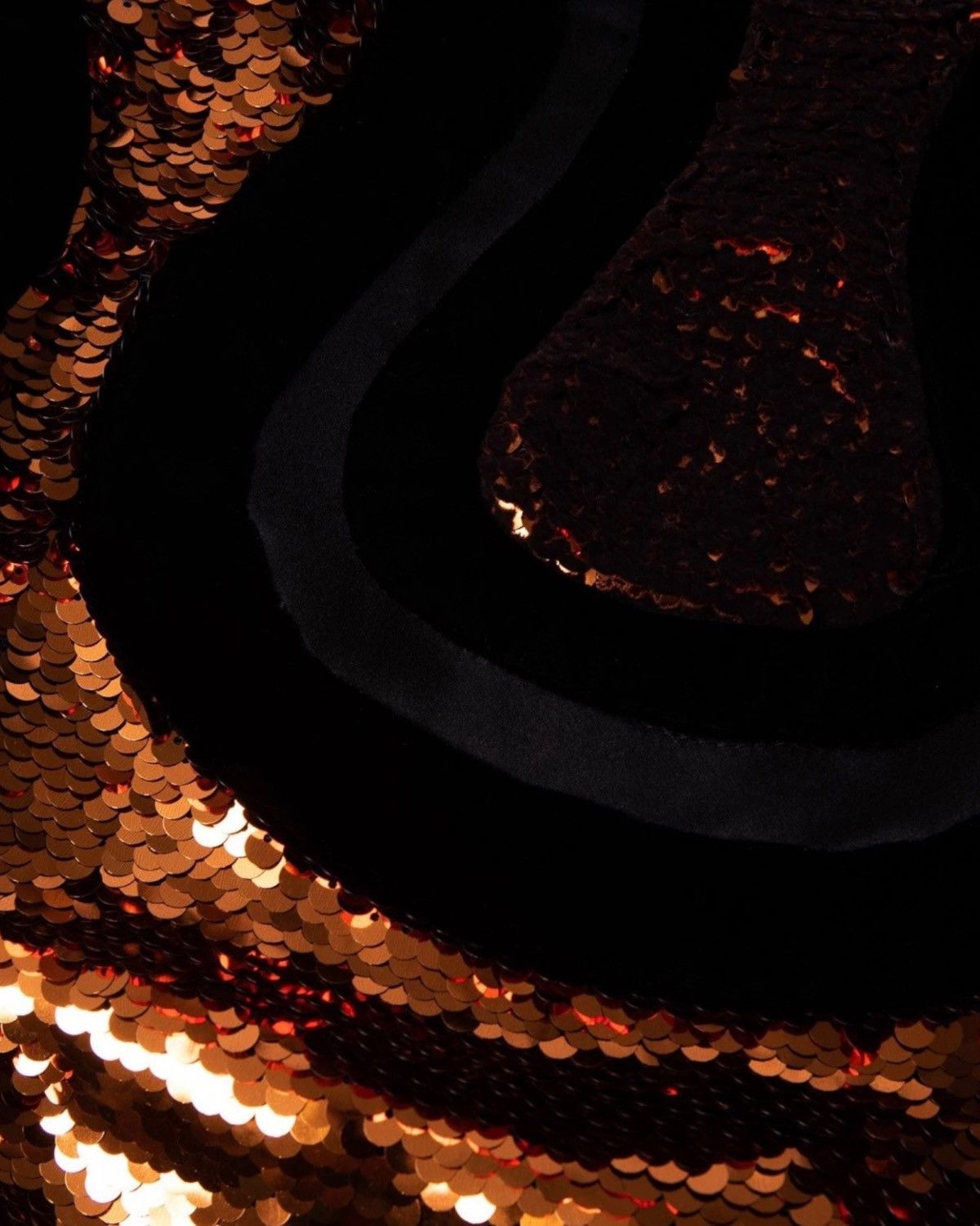 Tom Ford Tom Ford FW 2015 Runway Cutout Copper Sequin & Velvet Gown Size XS / US 0-2 / IT 36-38 - 6 Thumbnail