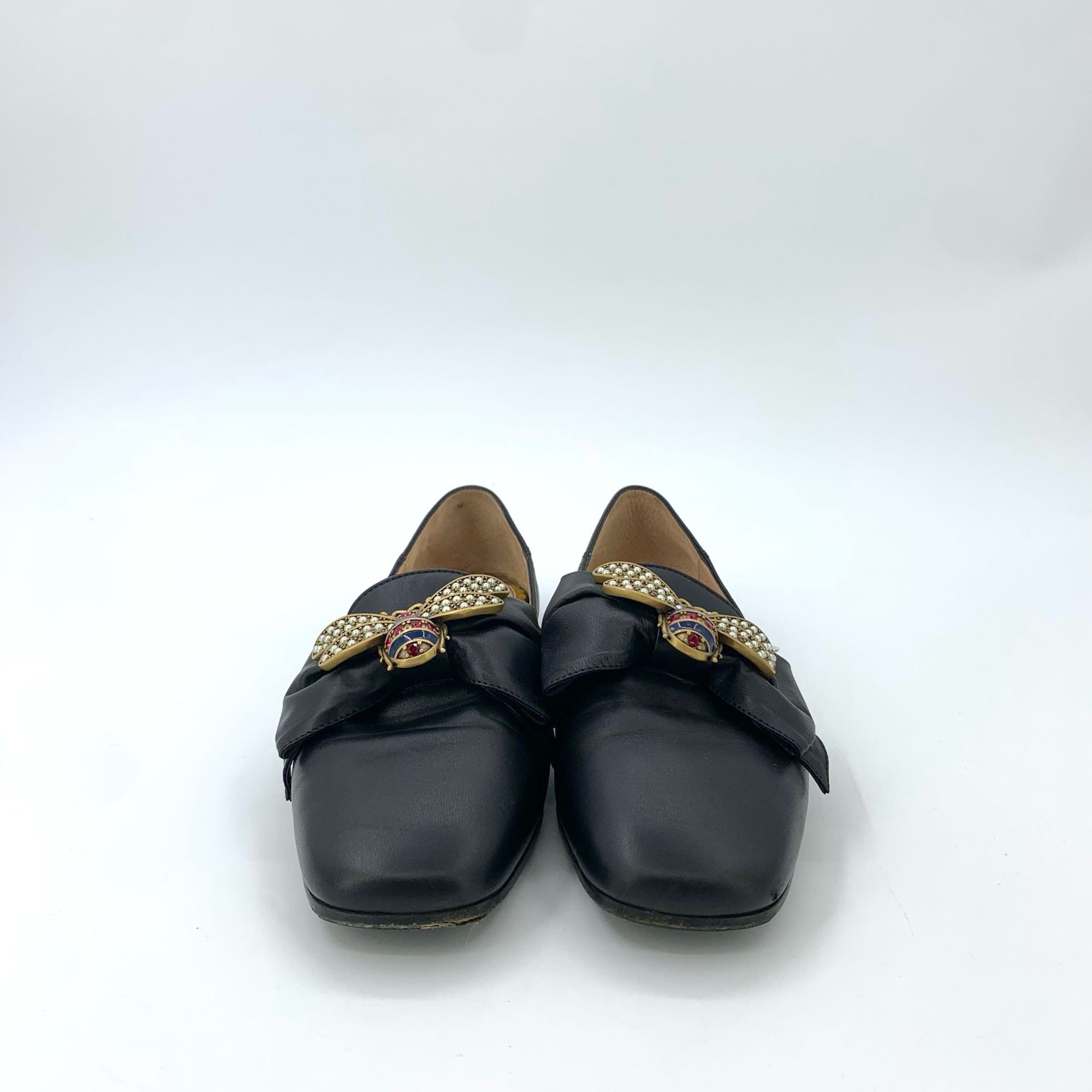 Gucci Gucci Black Leather Bee Flats With Rhinestone Detail Size 36 Size US 6 / IT 36 - 7 Thumbnail