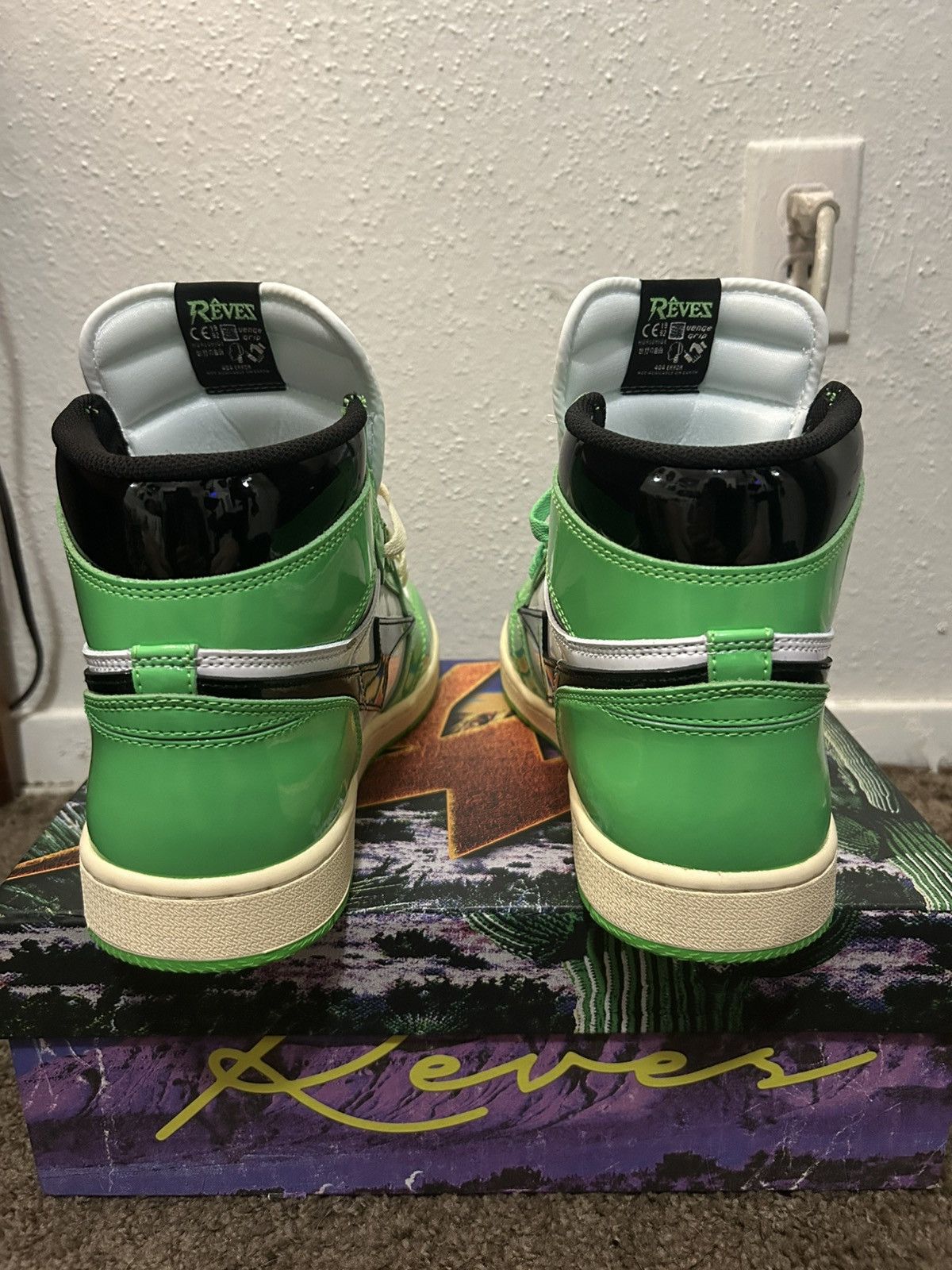 Reves Paris Reves Sport / KIY ‘85 HI Patent Neon Green / Black Size US 12 / EU 45 - 4 Thumbnail