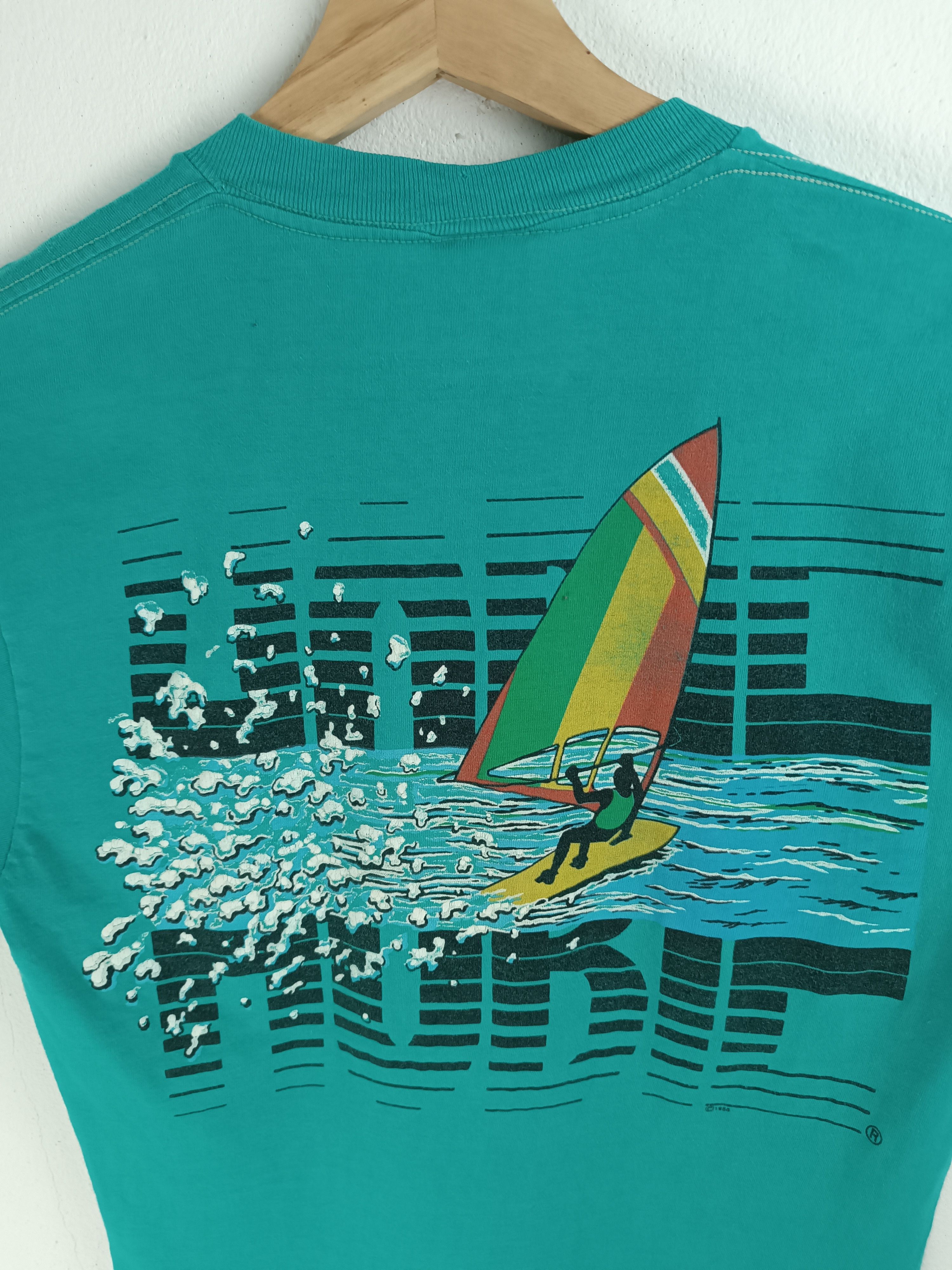 Vintage VINTAGE 1988 HOBIE SURFING SKATE SURF STYLE HAWAII TEES Size US S / EU 44-46 / 1 - 7 Thumbnail